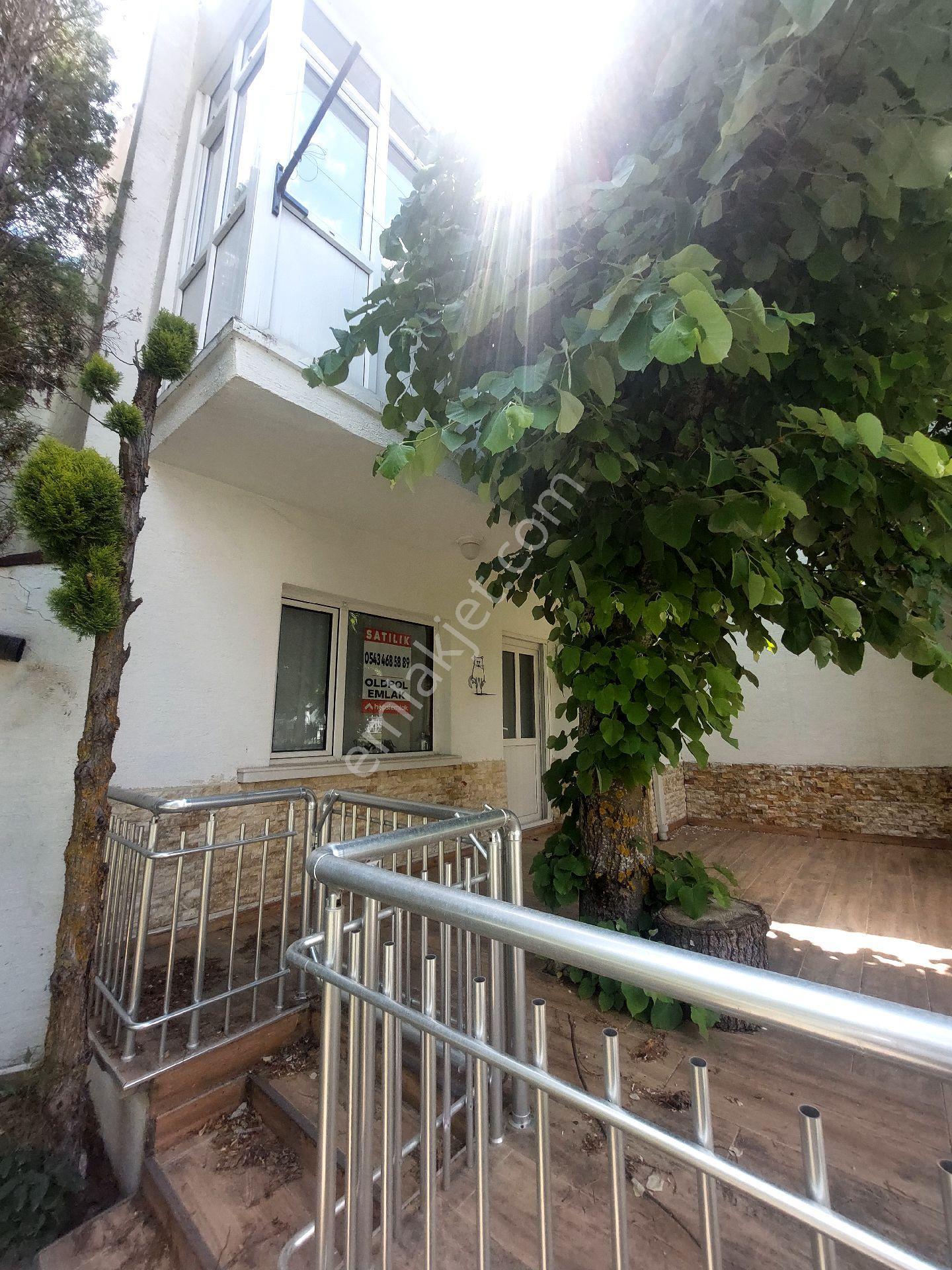 Oldpol Emlak'tan Doğayla İç İçe, Lüks Eşyalı Dubleks Villa – Akköy Sitesi’nde Hazır Hayat! - Görsel 6