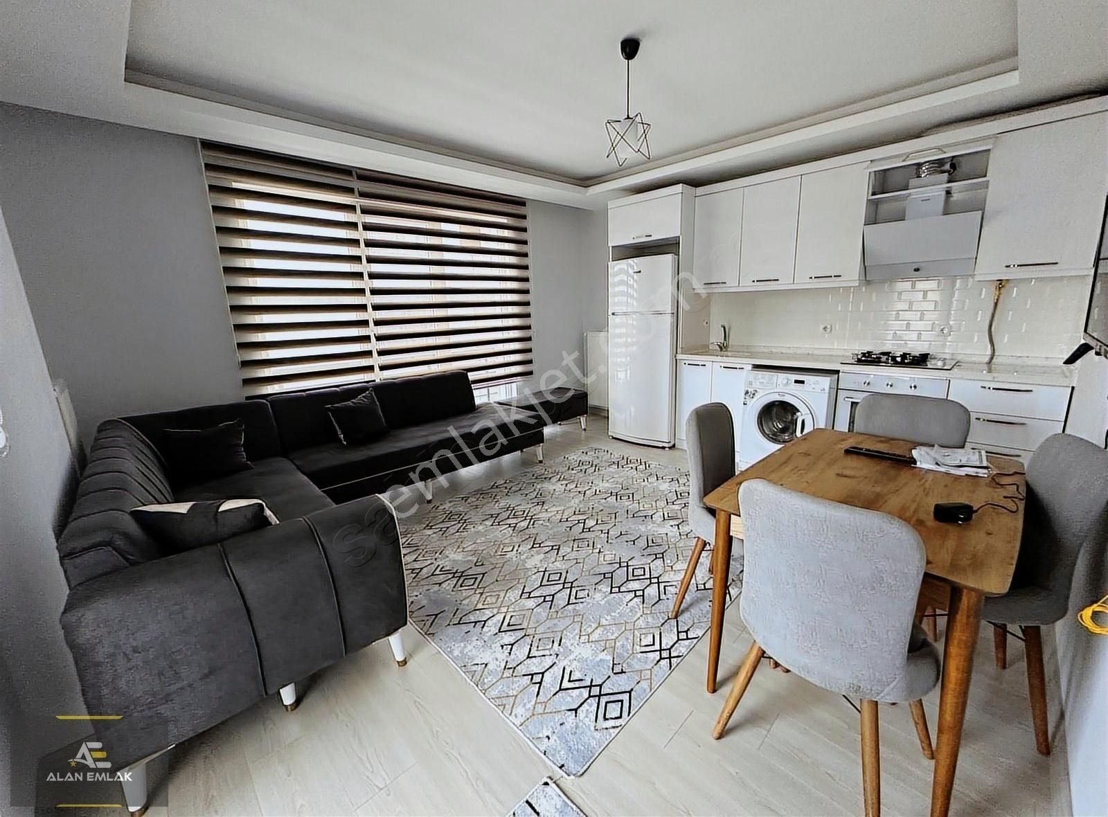 Alan Emlak; Geniş Eşyalı Daire, Ara Kat, Deniz Manzaralı