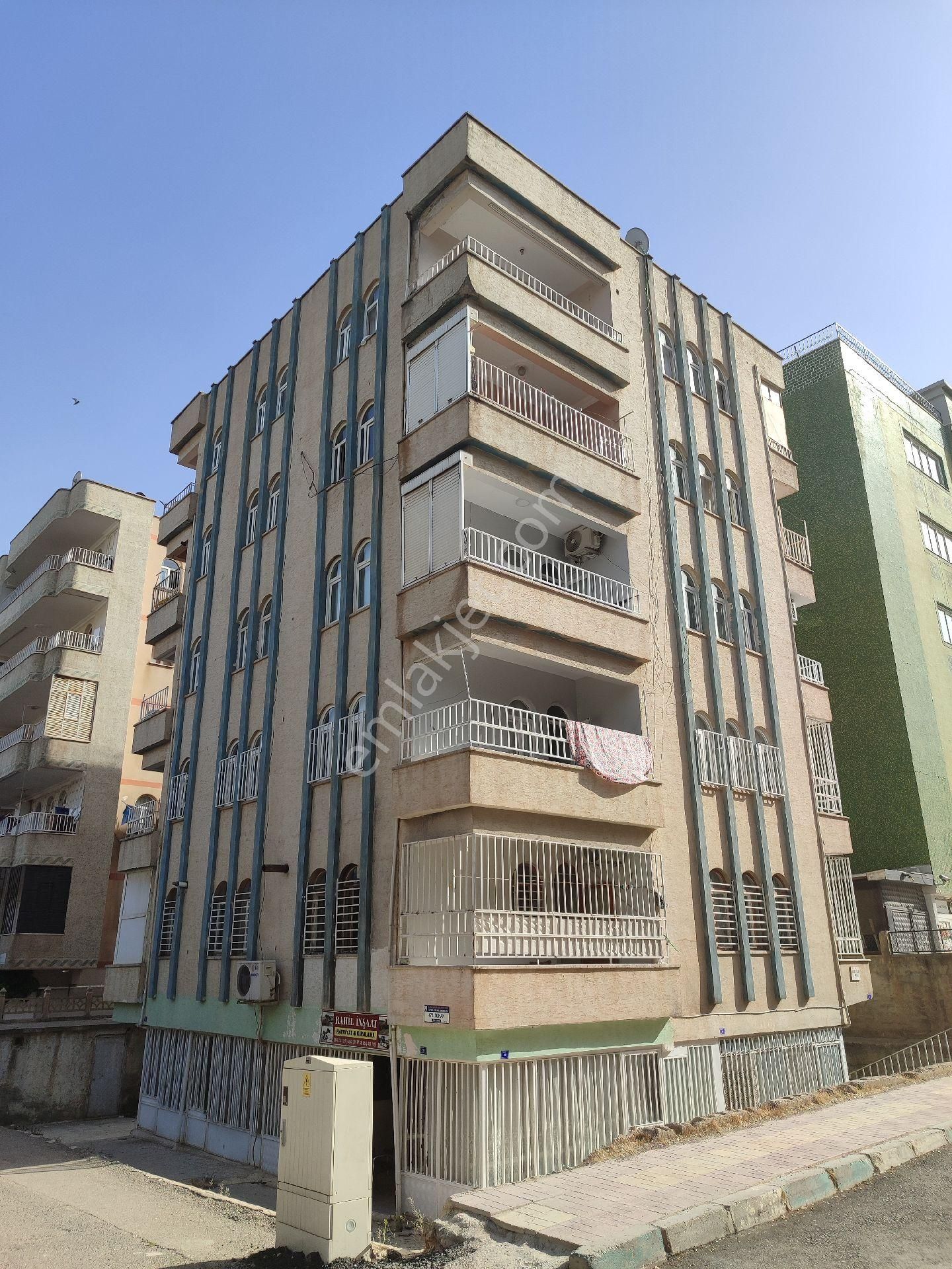 Cadde 17 Emlaktan Tekli 3+1 Daire