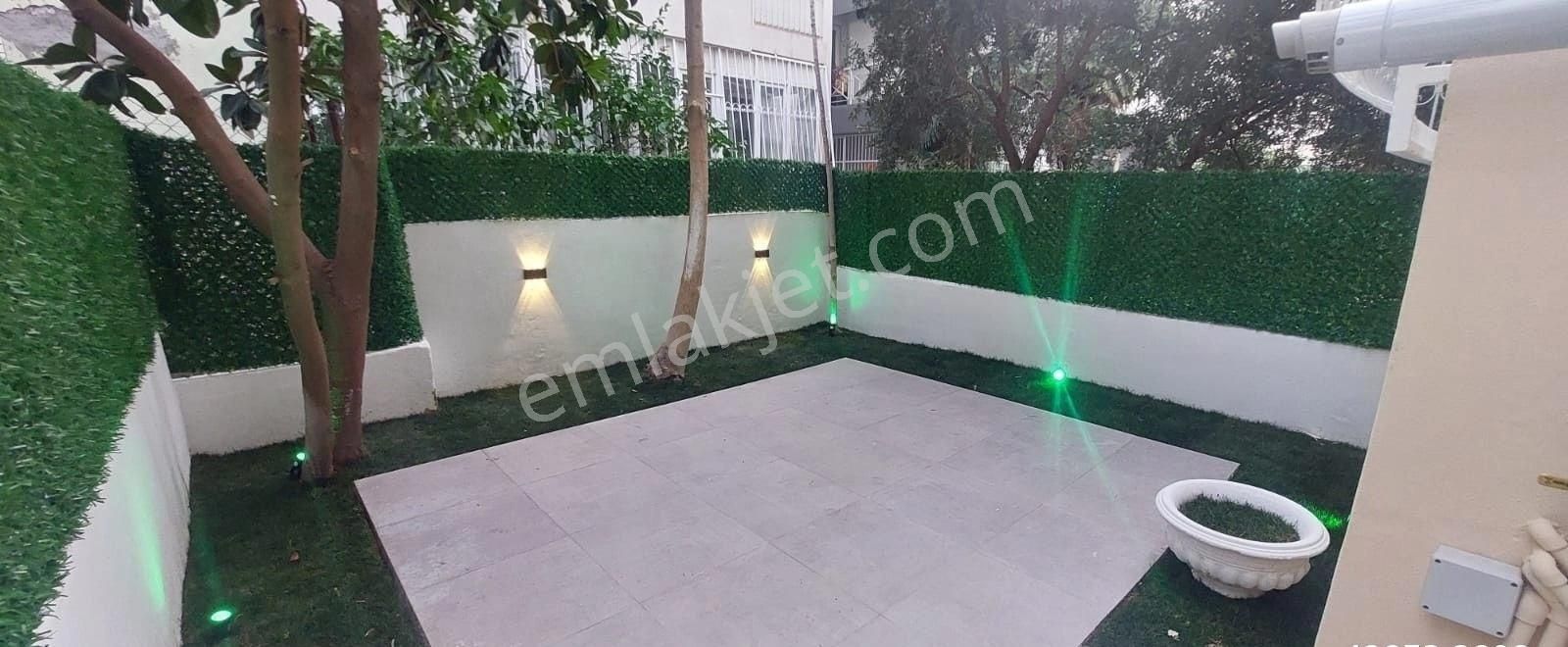 Karşıyaka Aksoy Da Sahile Yakın Kendine Ait Bahçeli, Full Tadilatlı 3+1 Satılık Daire