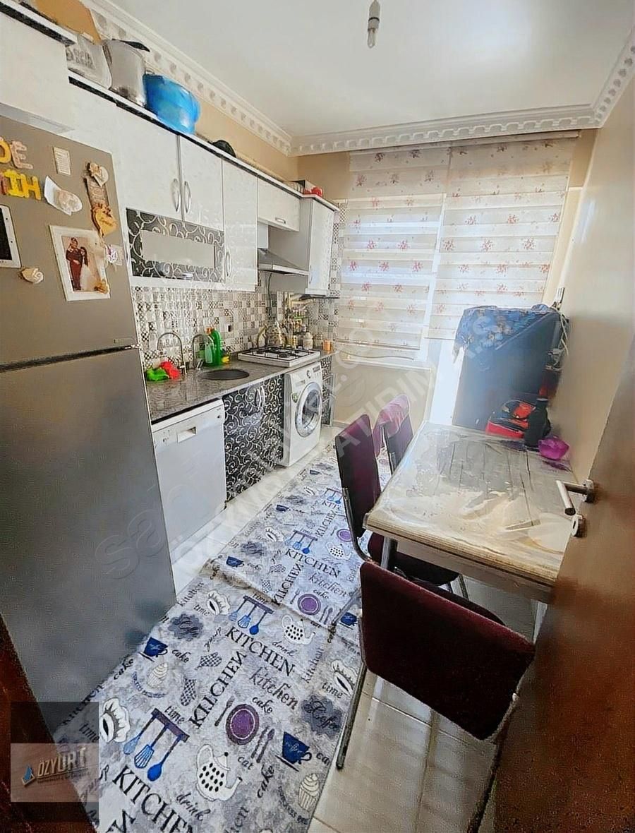 *özyurt Yatırım A.ş.den Çift Balkonlu Geniş 2+1 Daire