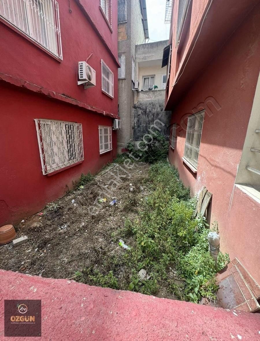 Özgün'den 3 Katlı Satılık Müstakil Ev