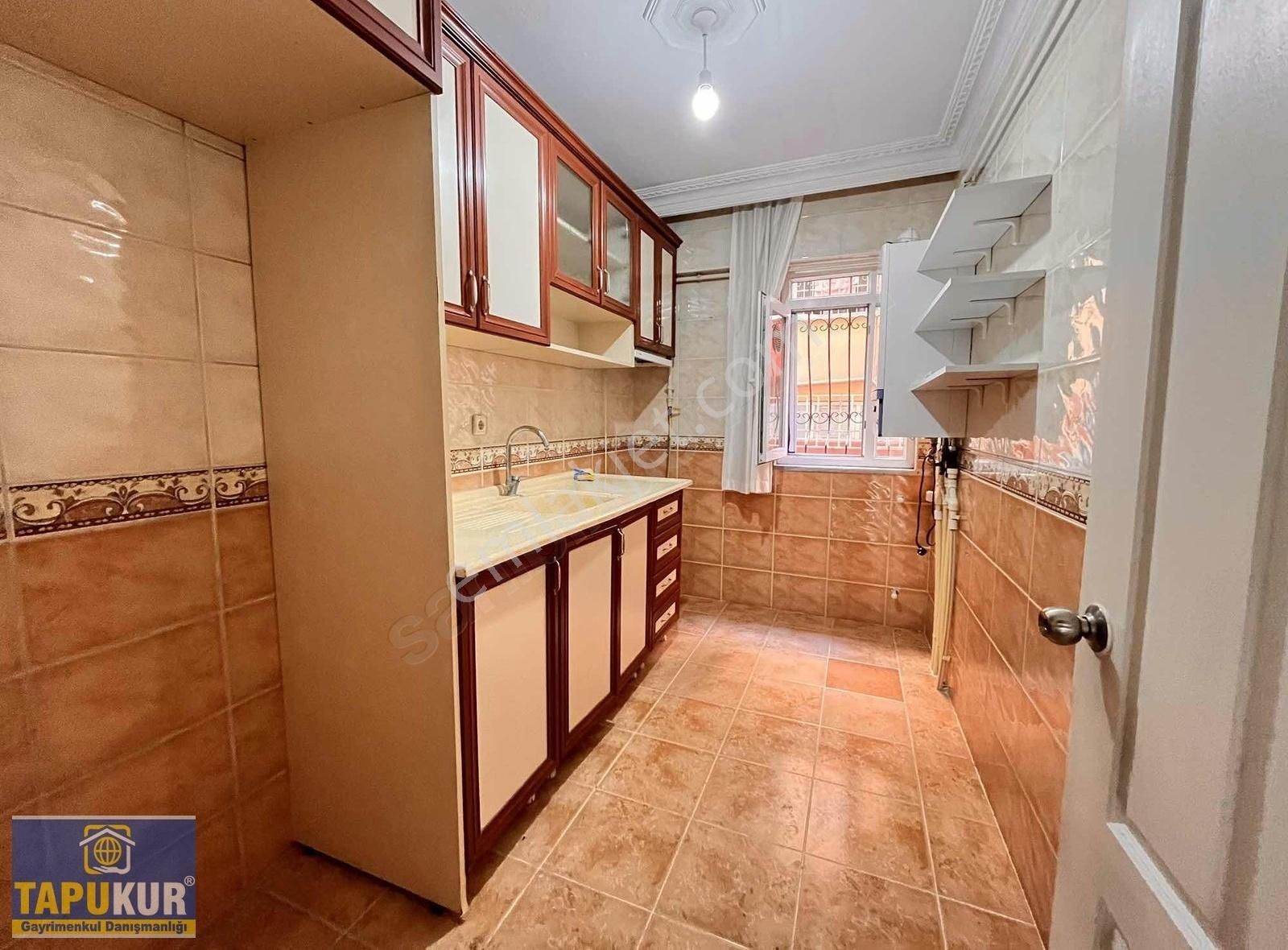 Kiralık 3+1 Daire Pazar Pazarına Yakın Tapukur'dan
