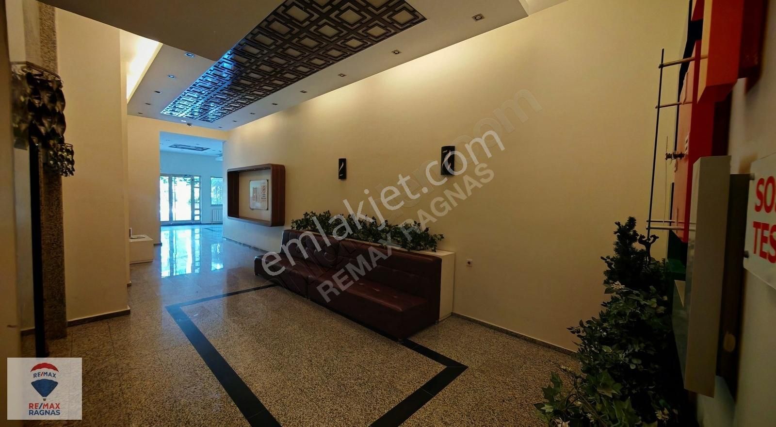 Taşdelen Corner Town Sitesinde 2+1 Kiralık Daire
