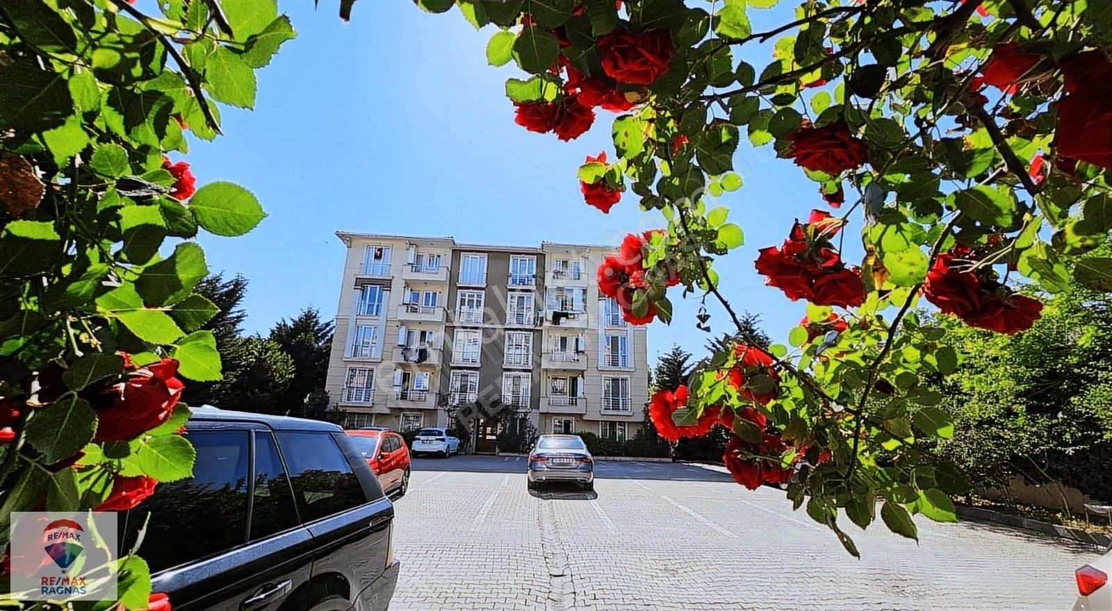 Bahçelievler Kocasinan Işık Sitesinde Satılık 3+1 Daire