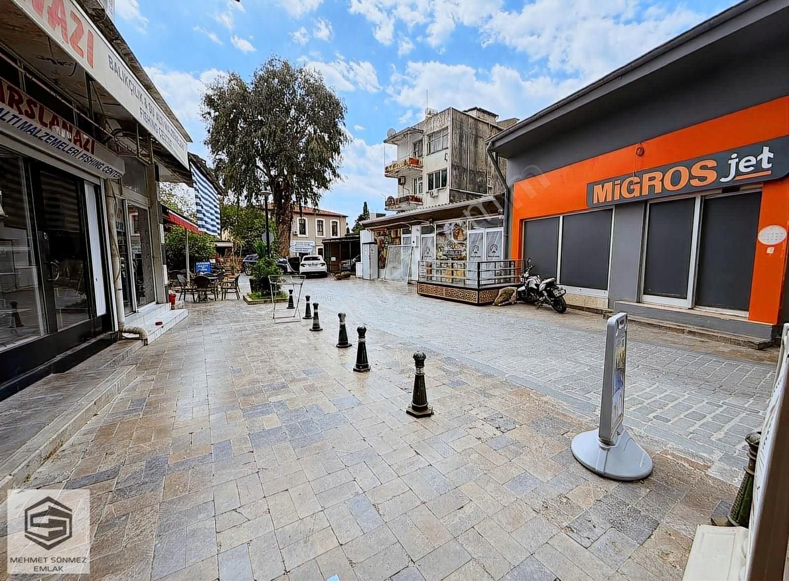 Antalya Tuzcular Mah İş Hanı İçersinde Yatırımlık 30 M2 Dükkan