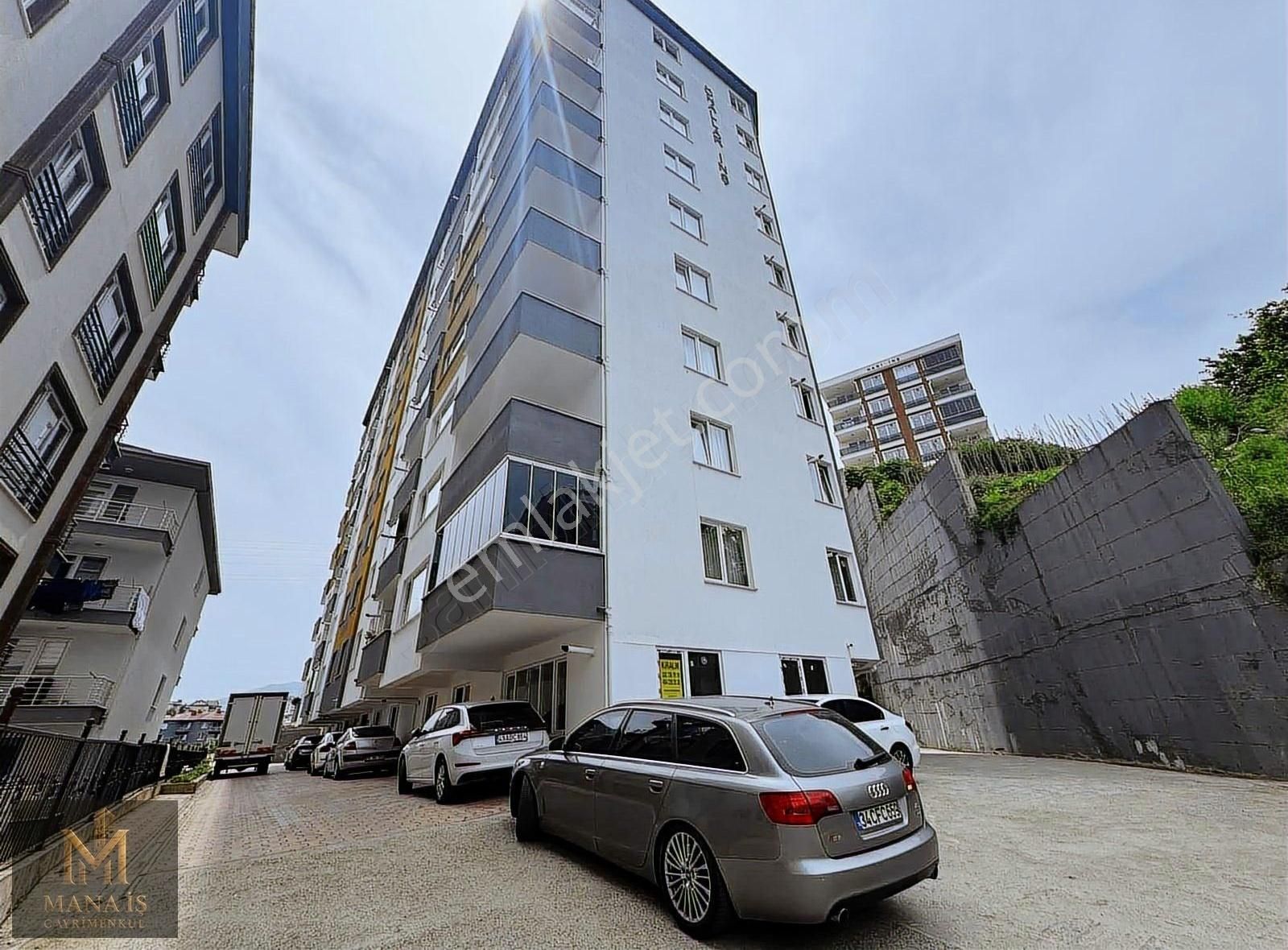 Mânâ İş Gayrimenkulden Hastane Karşısı 2+1 Kiralık Daire