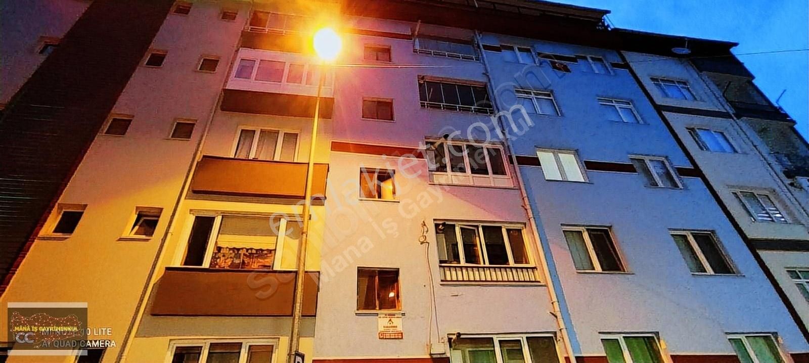 Mânâ İş Gayrimenkulden Deniz Manzaralı 2+1 Eşyalı Kiralık Daire