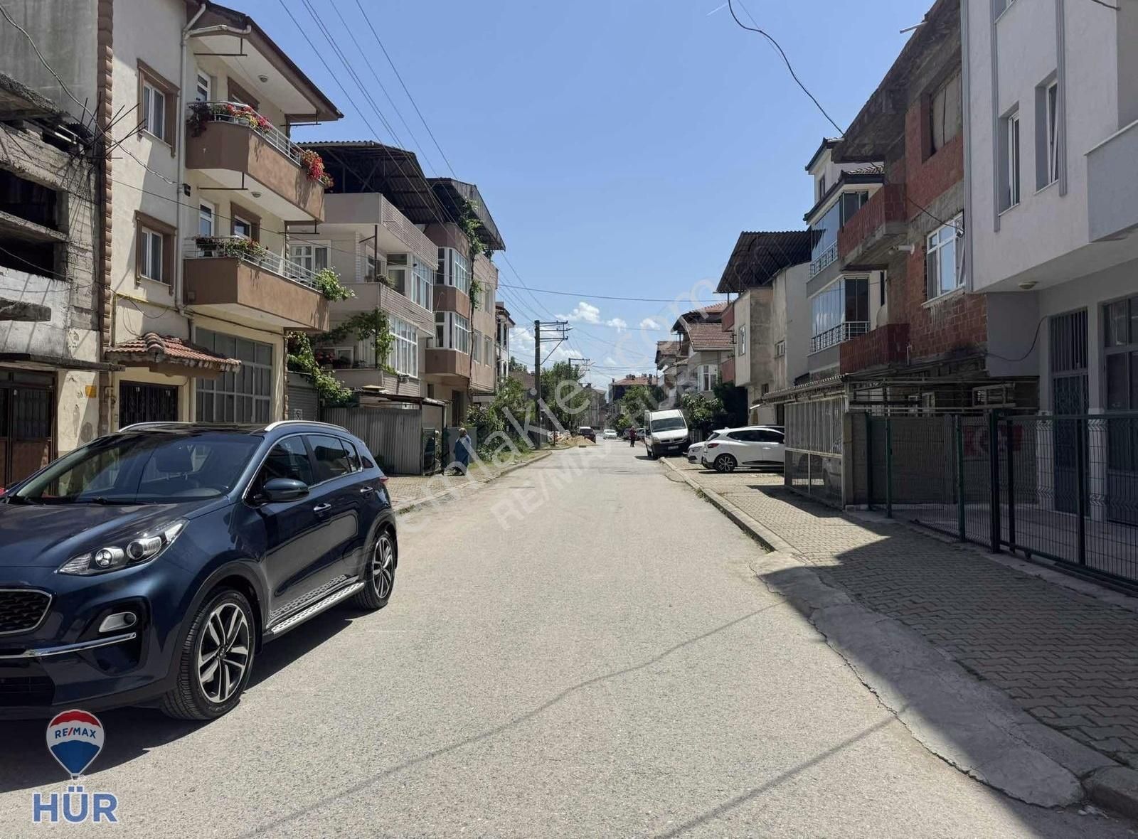 Remax Uğur Çakar'dan Tekeler Mahallesi Bakımlı 3+1 Daire