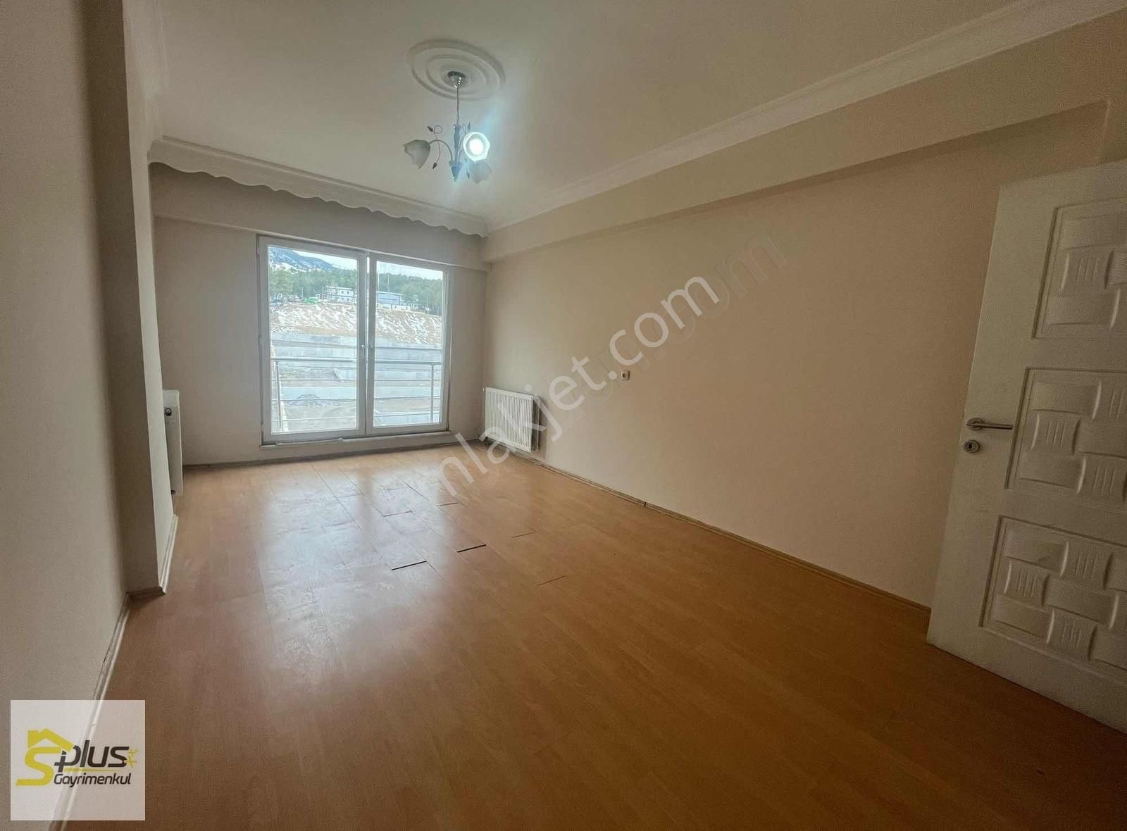 S Plus'dan Şehir Hastahanesi Karşısı 3+1 Dublex Kiralık Daire