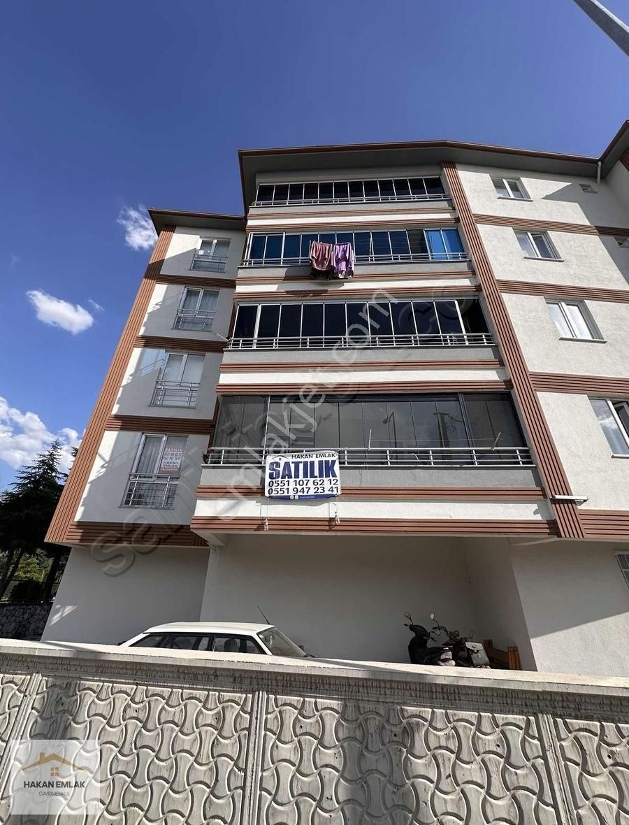 Hakan Emlak'tan Çevre Yolu Cepheli Masrafsız Fırsat Daire