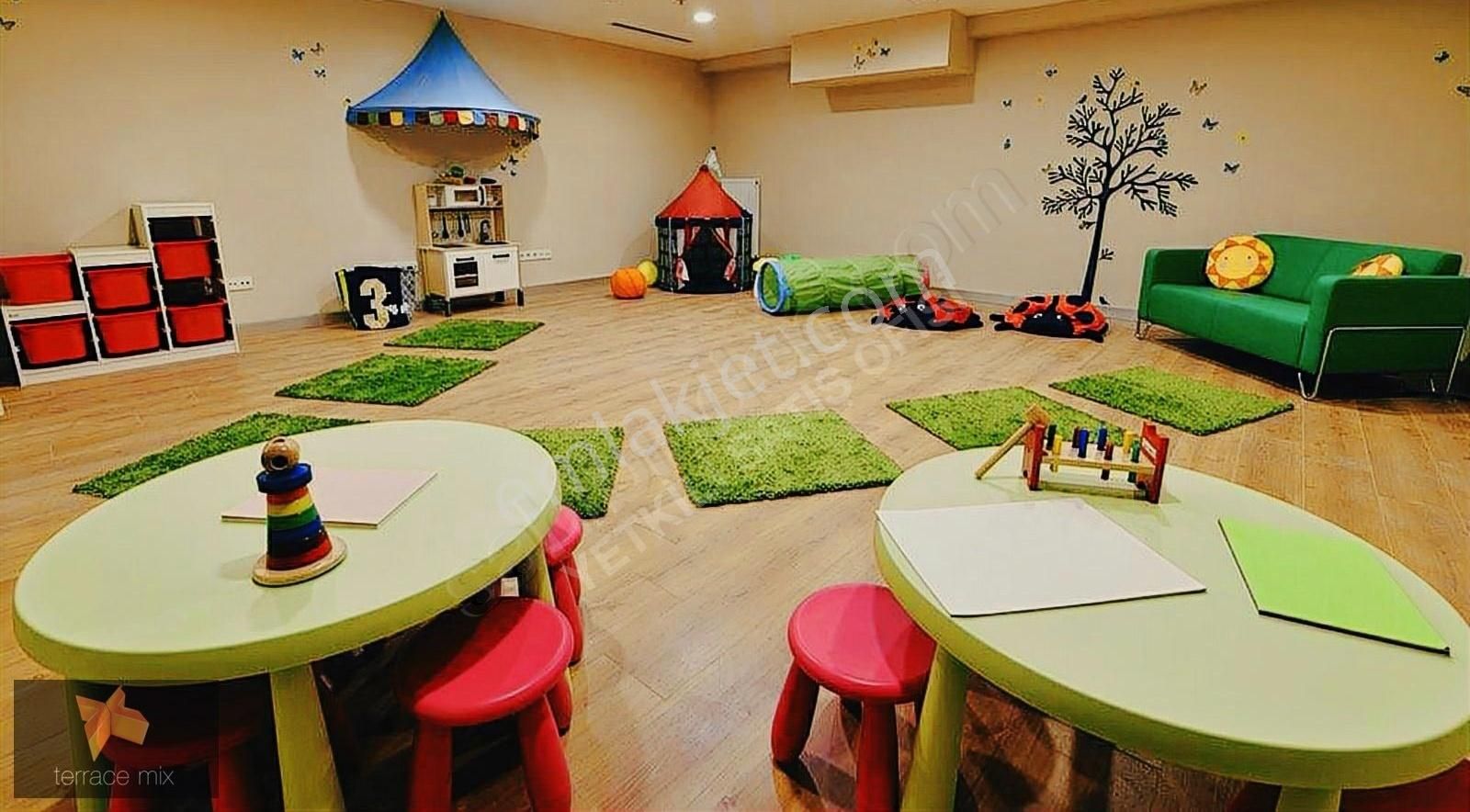 Terrace Mix'te Yüksek Katta Ful Eşyalı Temiz 1+1 Daire