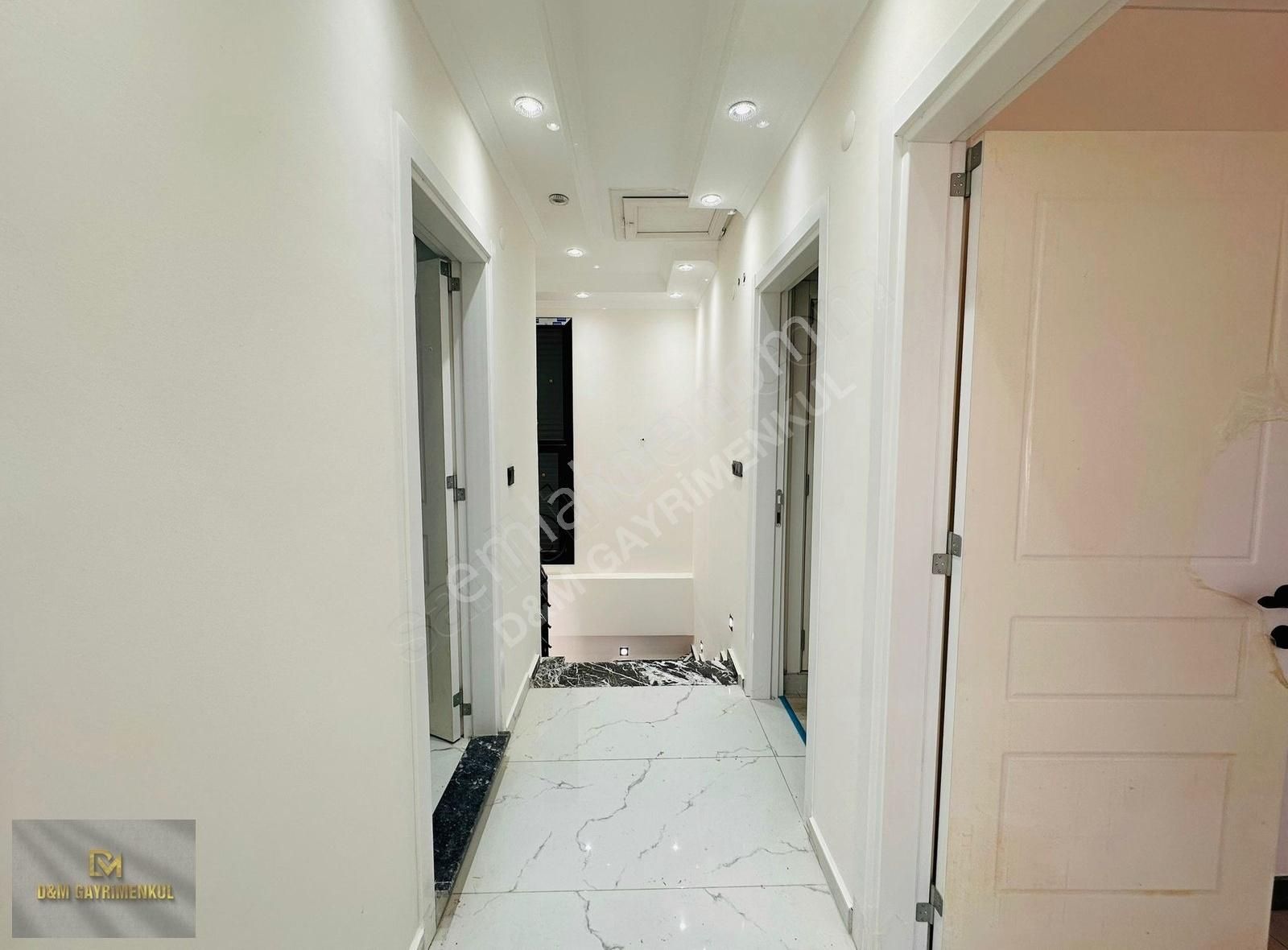 Akbük'de Merkeze Yakın Site İçersinde Tam Müstakil Havuzlu Villa - Görsel 11