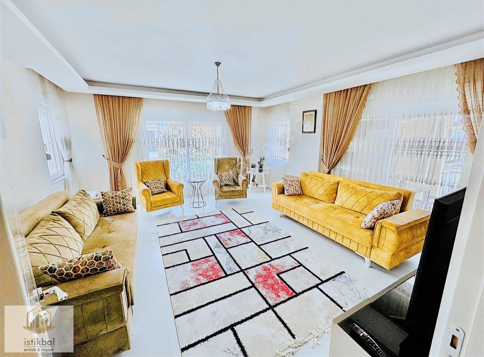 Kızıltoprak Mah=doğalgazlı=ebeveyn Banyolu=asansörlü 3+1 145m2