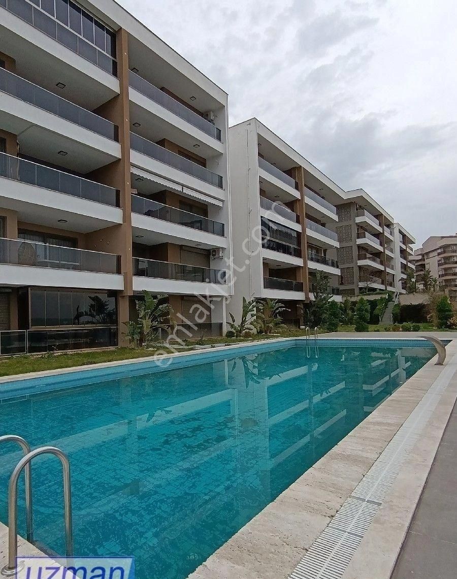 Panaromik Manzaralı 2+1 Satılık Residance Daire