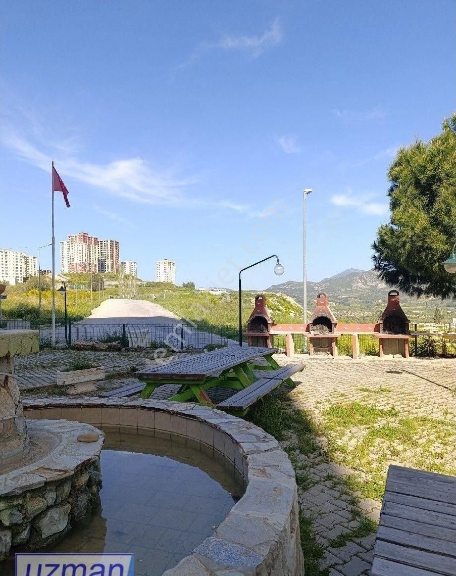 Kuşadası Aile Sitesi İçinde Yüzme Havuzlu 2+1 Satılık Daire - Görsel 21