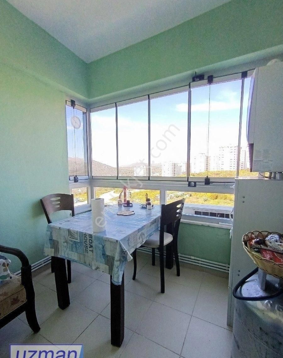 Kuşadası Aile Sitesi İçinde Yüzme Havuzlu 2+1 Satılık Daire - Görsel 4