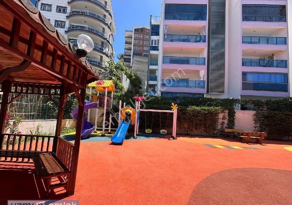 Havuzlu, Yatırımlık Site İcinde 1+1 Daire - Görsel 3