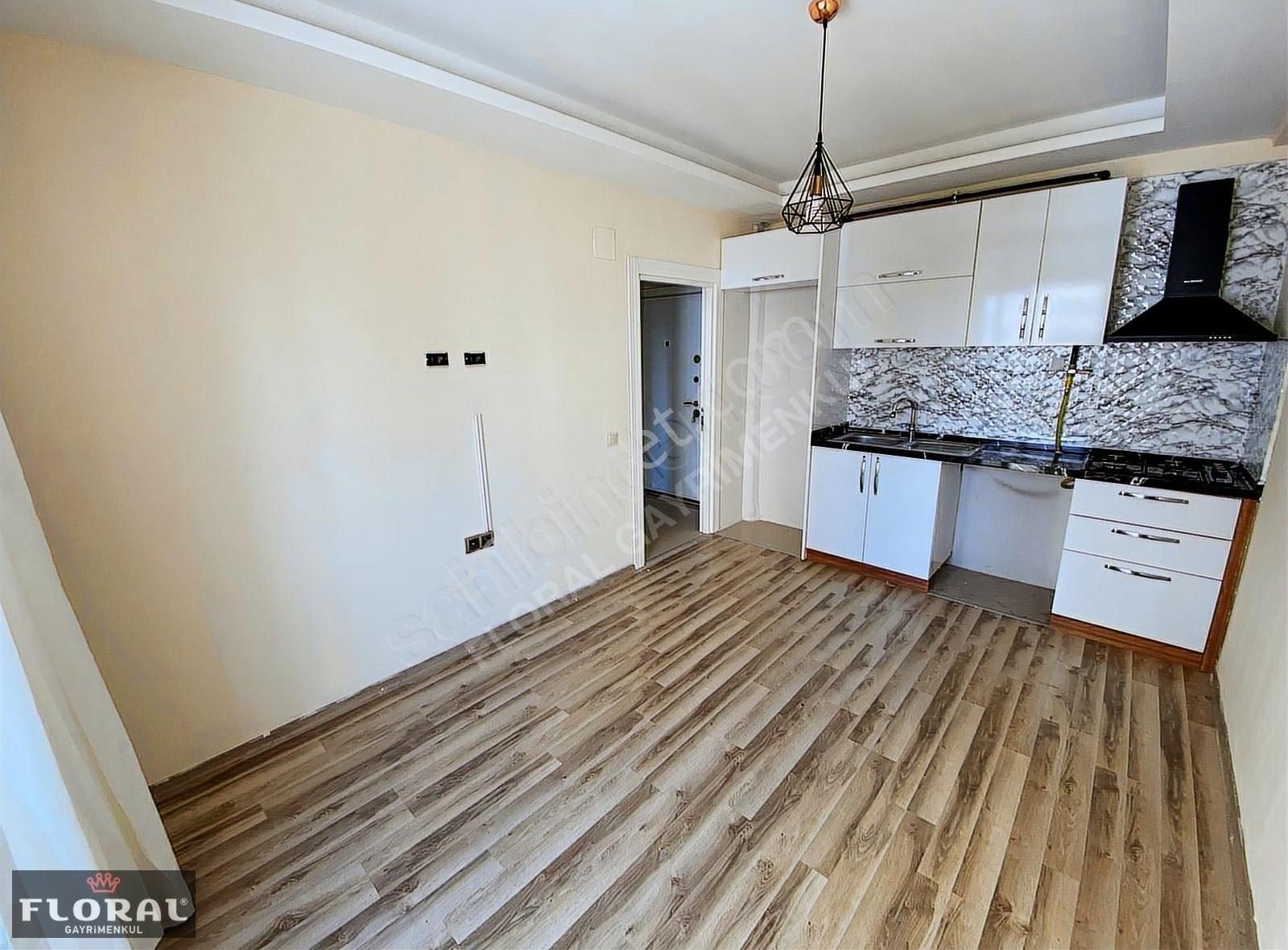 Floral'den Viranşehir Caddesinde 1+1 Kiralık Daire