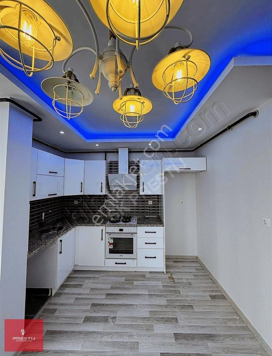 Prestij'den Kat Mülkiyet-kombi-havuz Sınırsız Kredi 2+1 A.mutfk