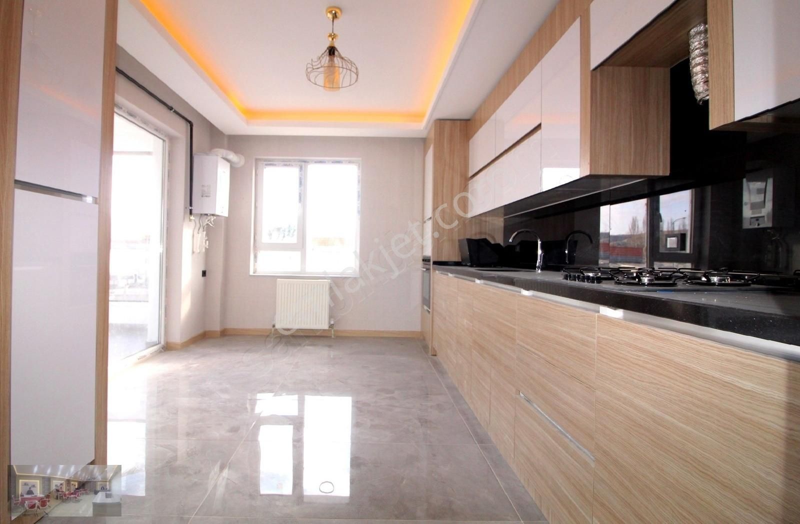 Site İçinde Giyinme Odalı 3+1 "evimm Emlak"