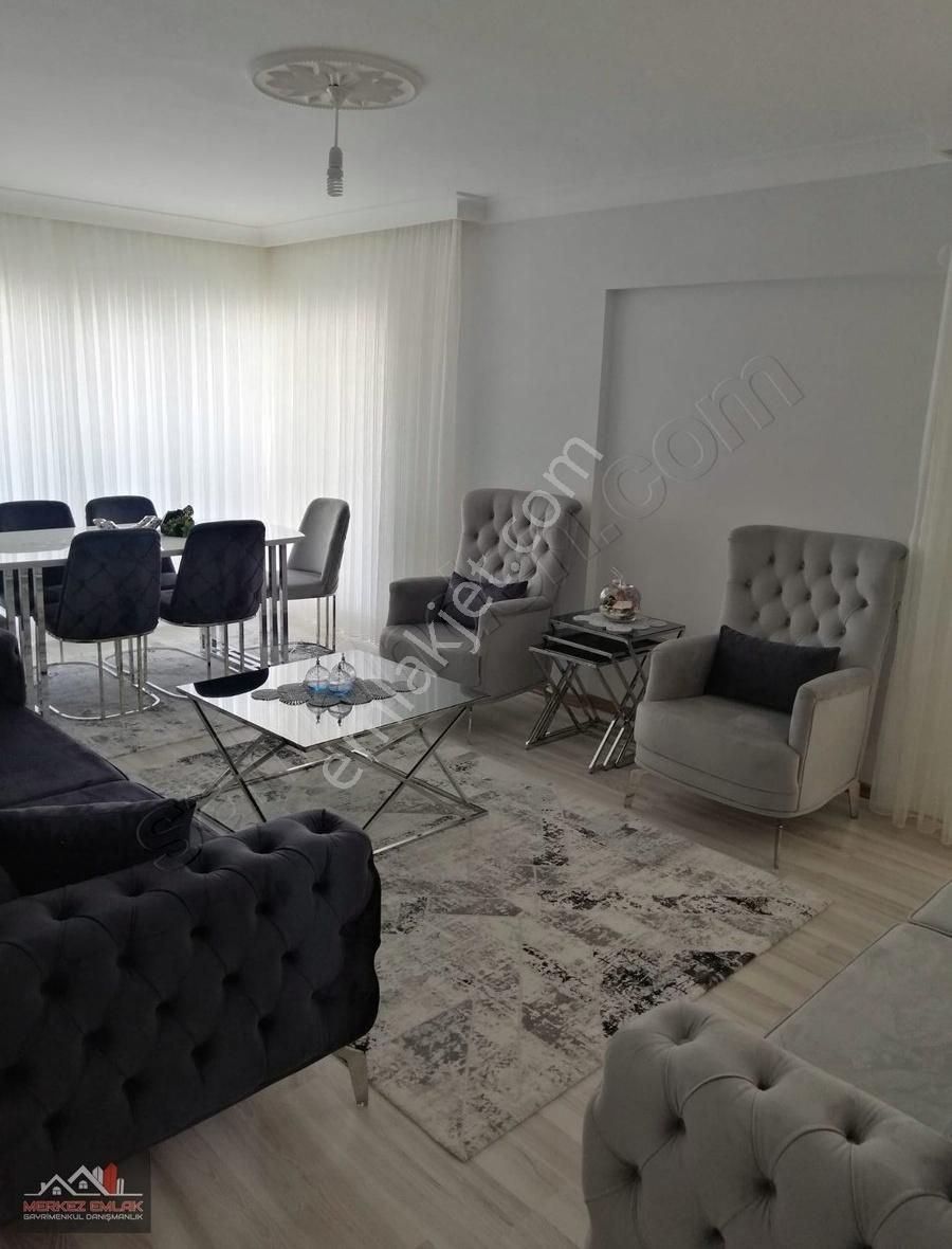 Merkez 'den 3+1 Kat 3 Ön Cephe İçi Yapılı Bağımsız 117m2