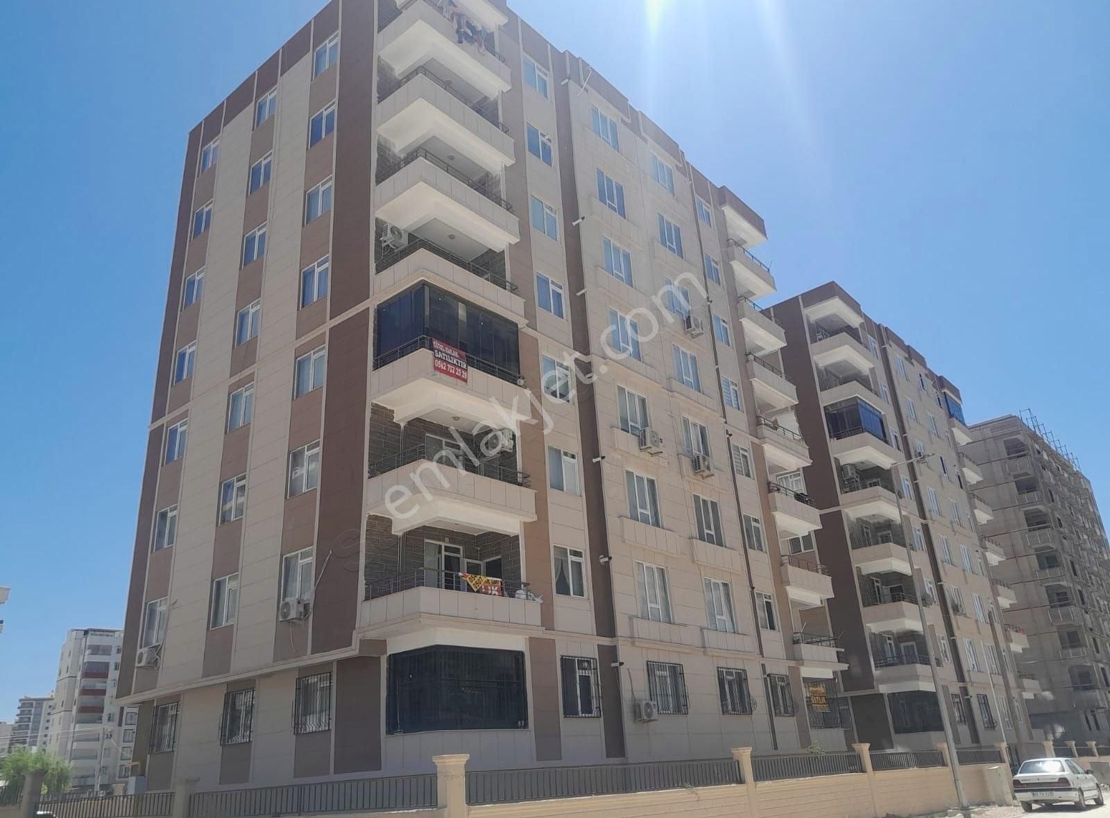 5 Oda Ful Bakımlı Eşyalı Daire Satılık