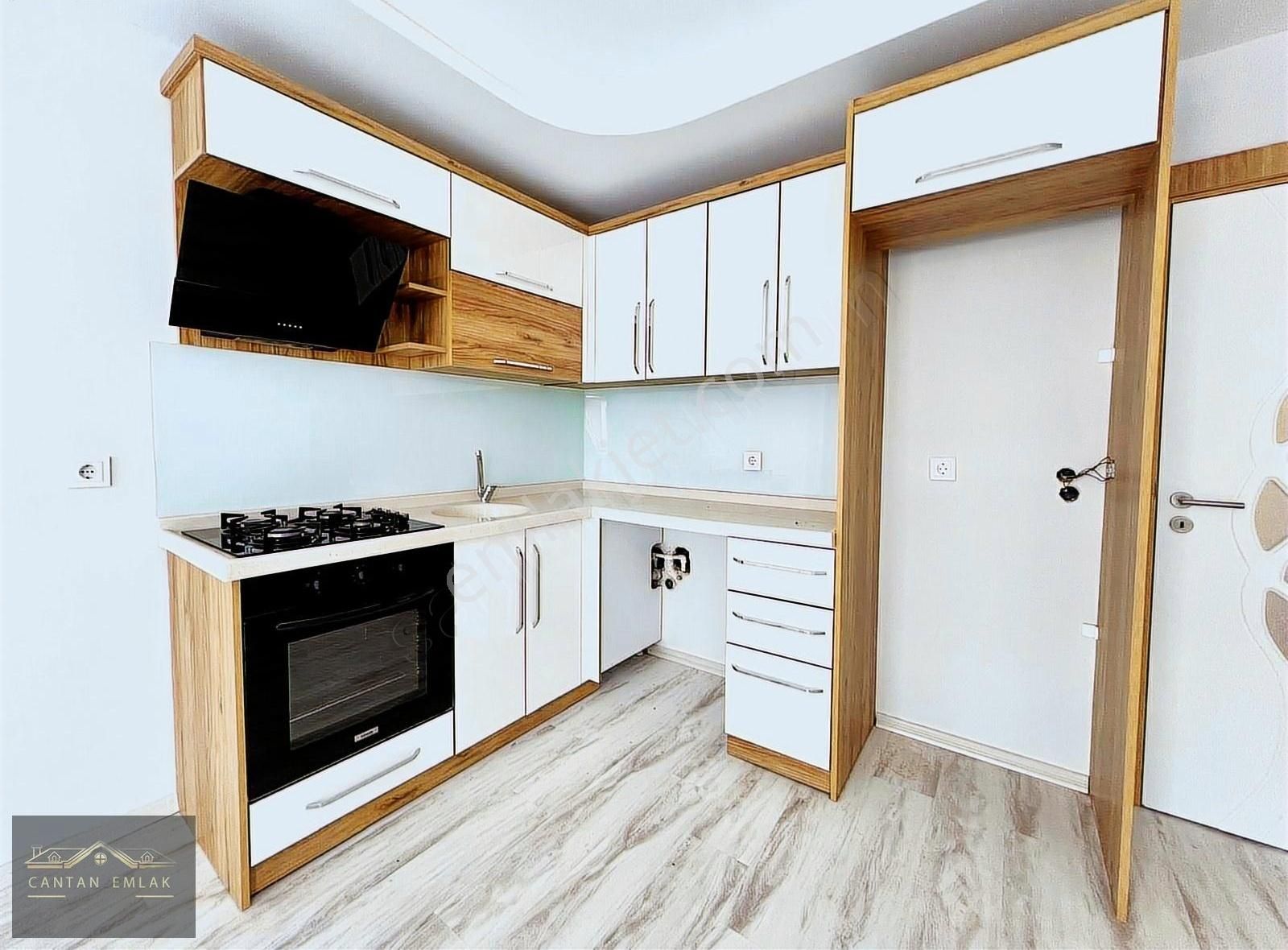 Altınkum'da *65m²* 1+1 **fırsat** Daire Asansörlü Yeni Binada