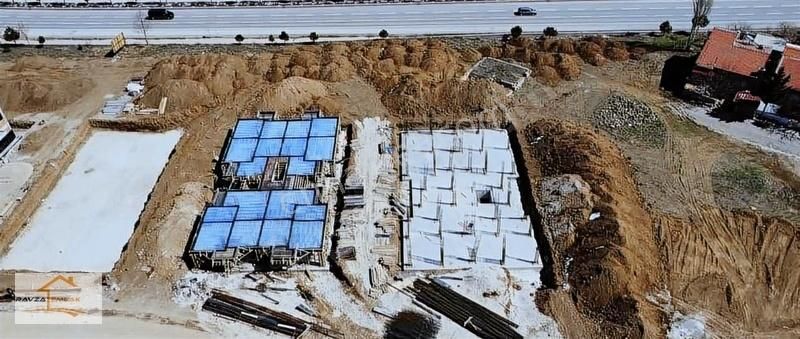 Ravza Emlak'tan Topraktan Satılık 3+1 2+1 Daireler