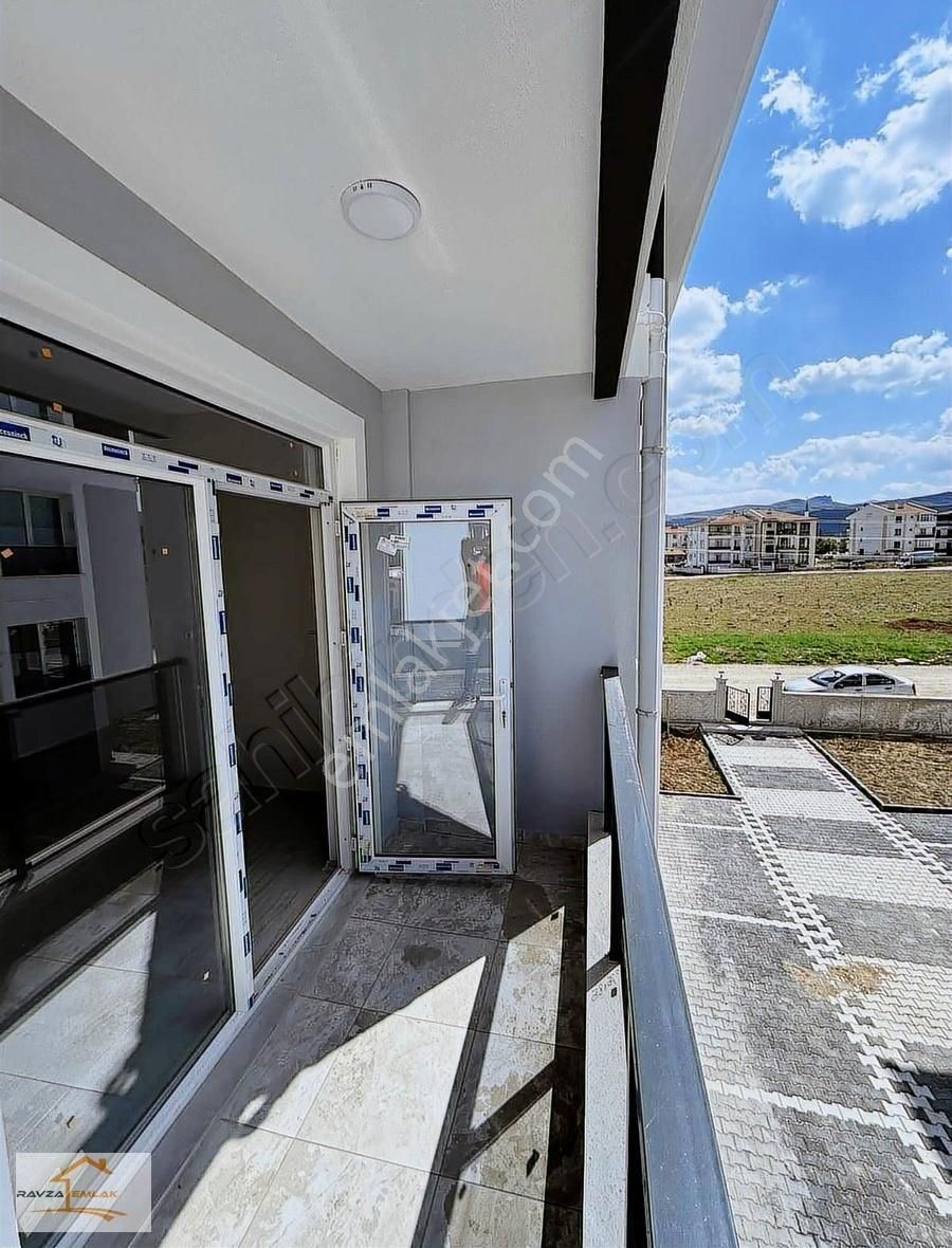 Ravza Emlak ,tan Konforlu Yeni Yaşam Alanı 3+1 Ultra Lüks Daire - Görsel 23