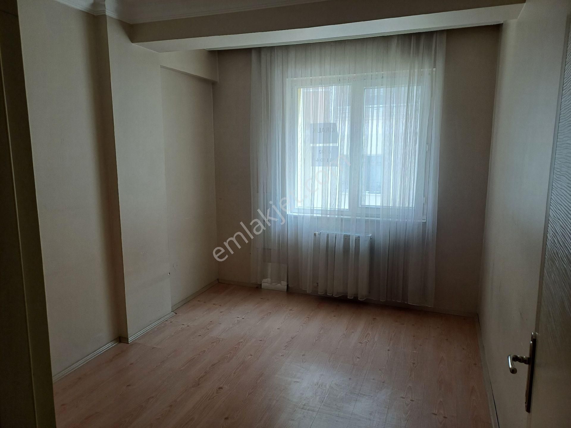 Sahinden 17 M2 Ayrı Mutfaklı 1+1 Daire