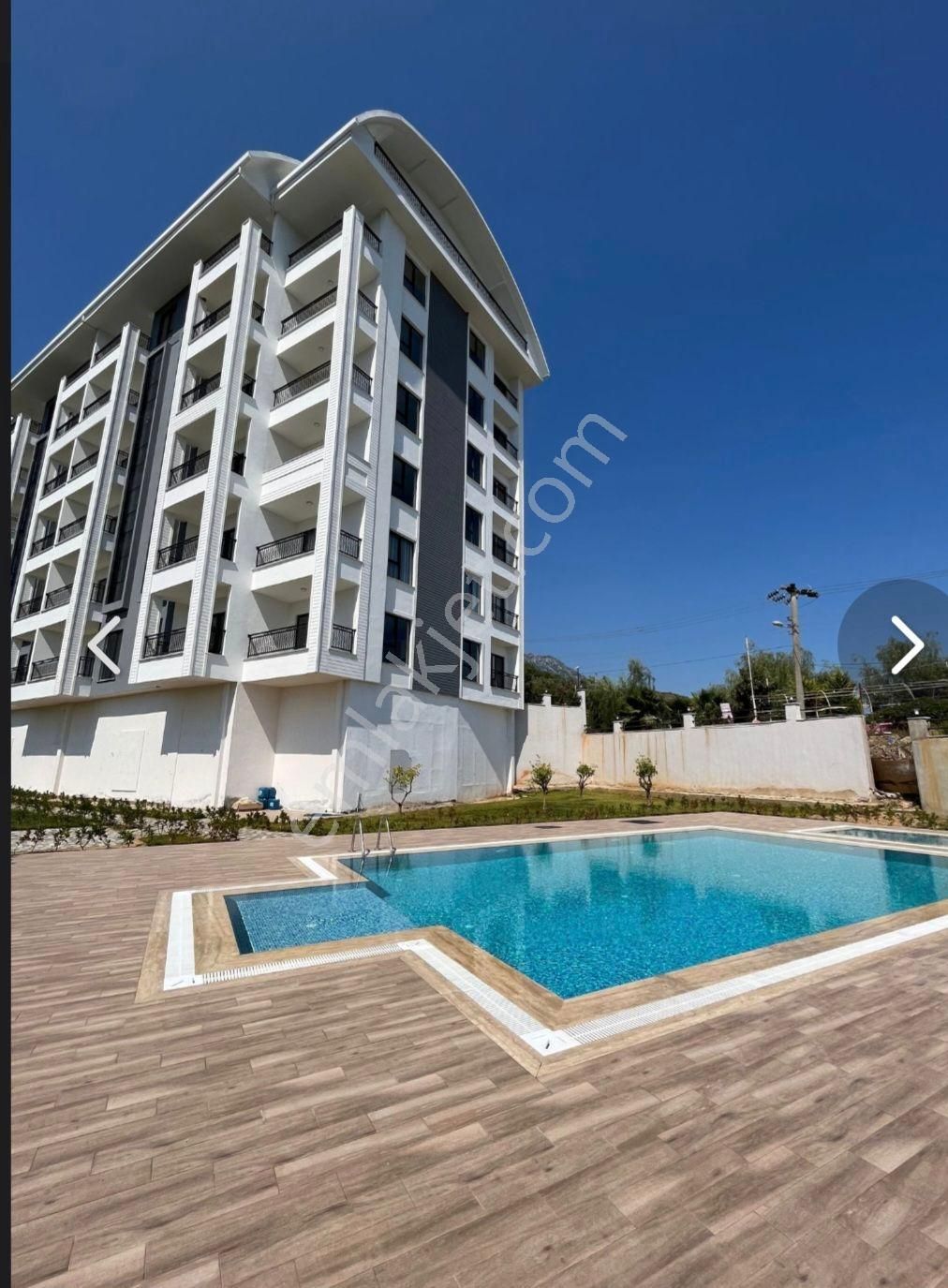 Alanya Mahmutlar Ophelıa Sitesi Eşyalı 1+1 Daire