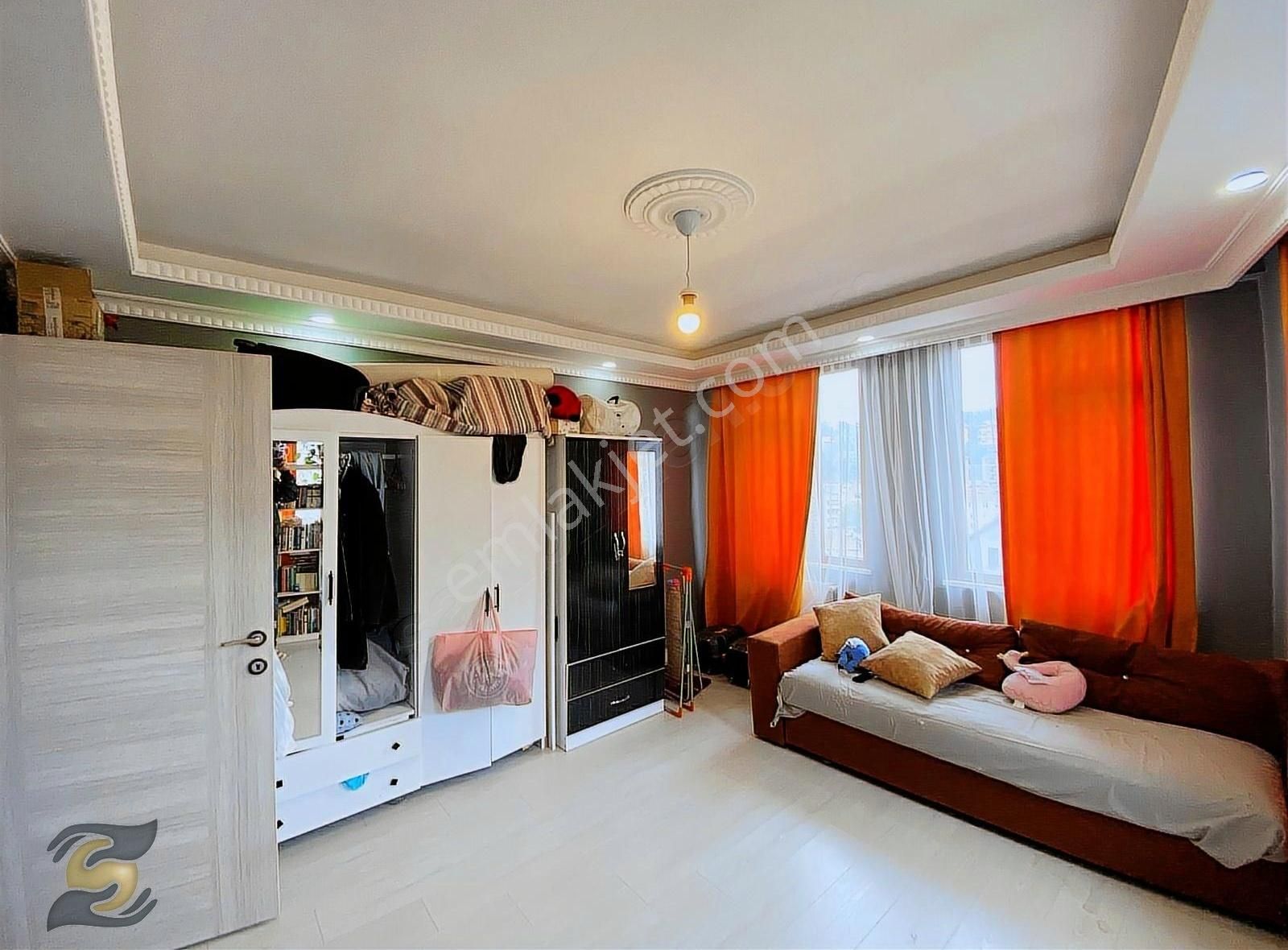 İslambeyde Acil Satılık Harika Konumda 3+2 Dubleks Daire