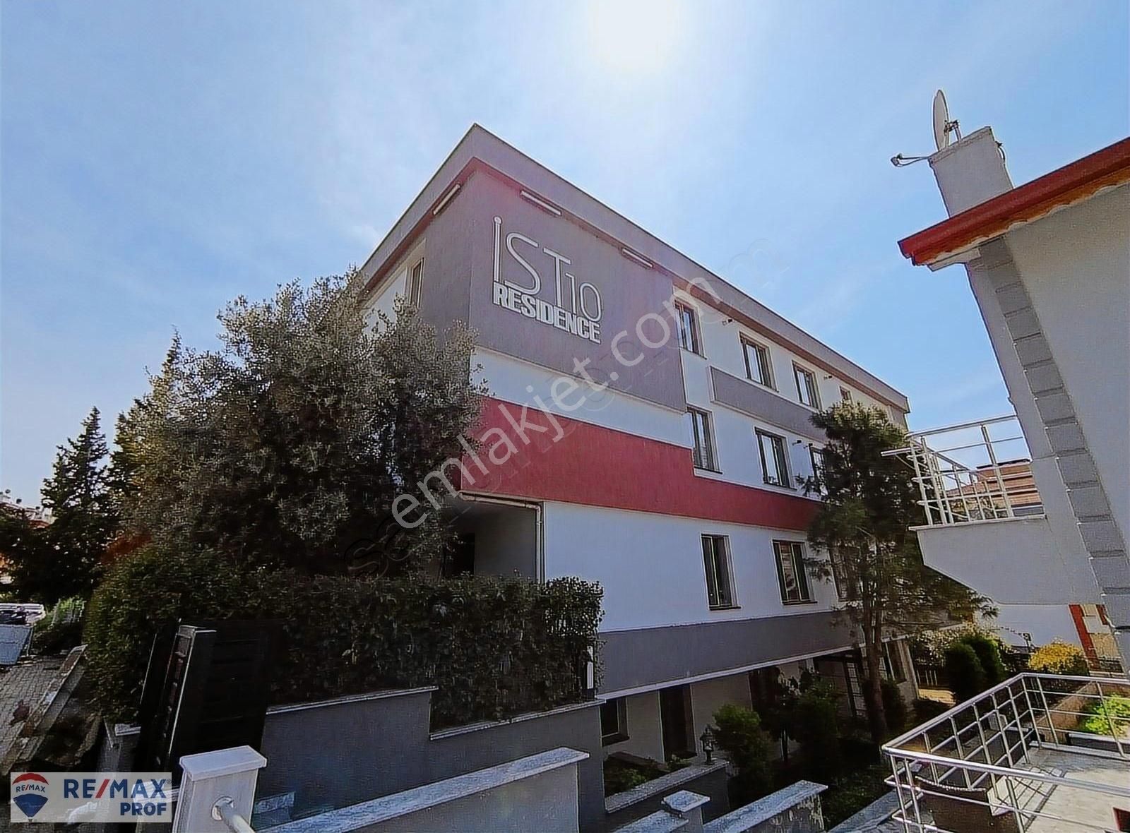 Re/max Prof Metin Avcı'dan İst10 Residence'da Satılık 1+1 Daire
