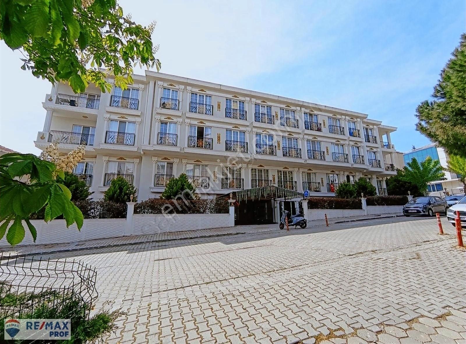 Re/max Prof Metin Avcı'dan The Savoy Residence Satılık 1+1 Daire