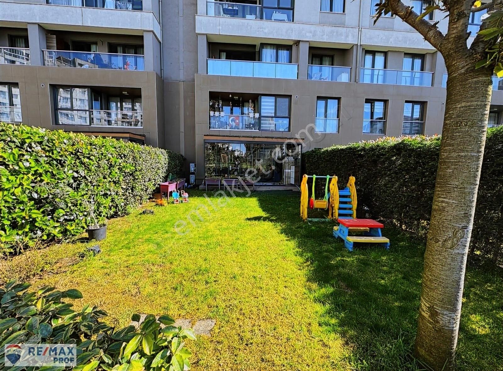 Liva Satış Ofisi Remax Prof Sezai Topkaya Satılık 2+1 Bahçe Katı