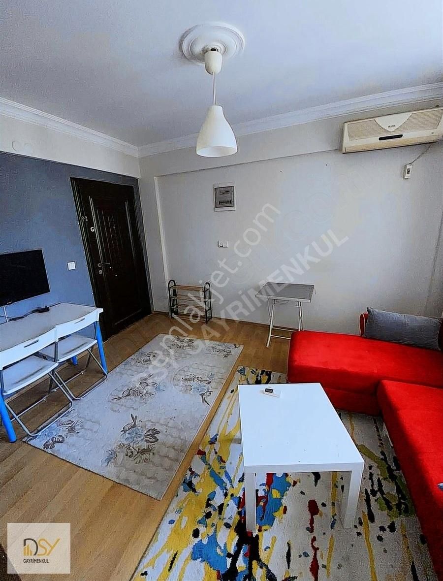 Buca Adatepe Mahallesinde Kiralık Eşyalı Klimalı 1+1 Ev