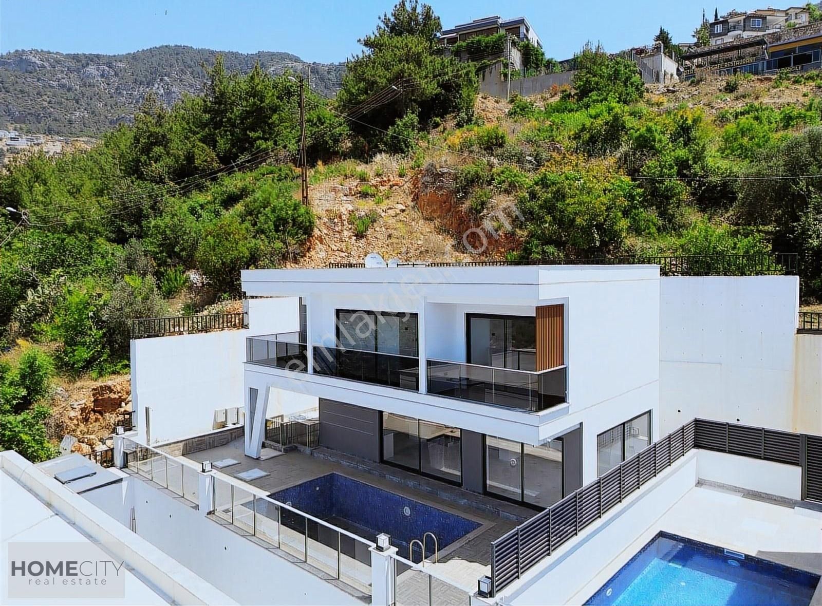 Alanya Bektaş 3+1 200m2 Full Eşyalı,kale Ve Deniz Manzaralı,lüxx - Görsel 8