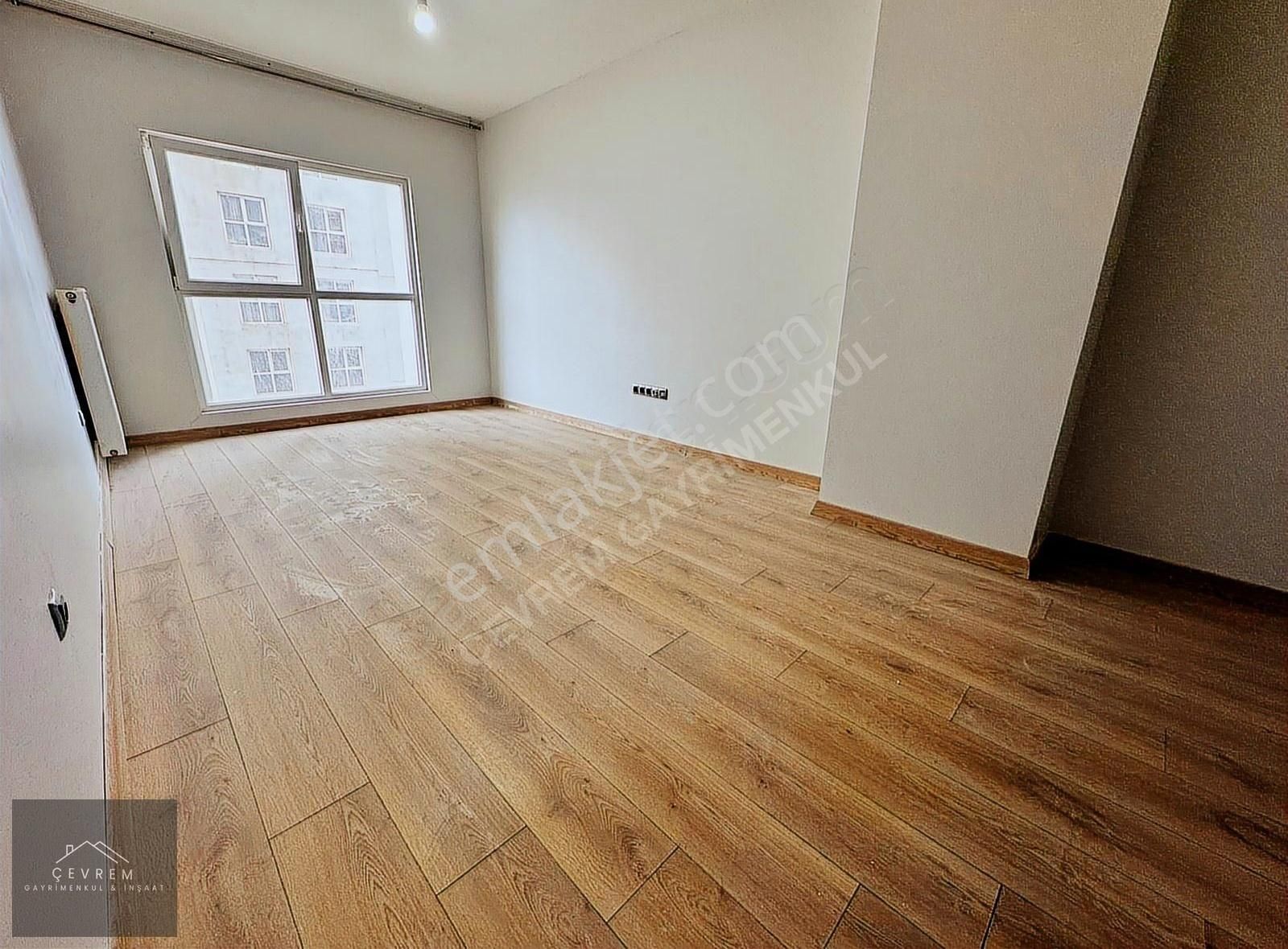 *çevrem*den Esenyurt Nlogo'da Kullanışlı 1+1 70m² Daire