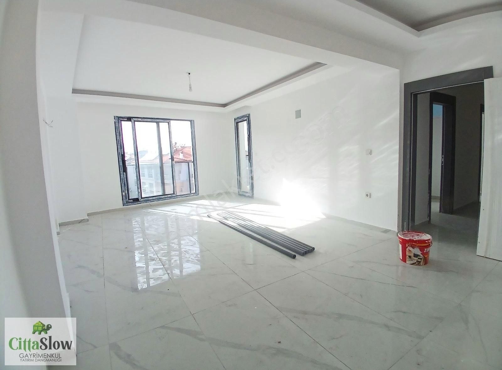 Dalaman Karaçalı'da Kapalı Mutfaklı 4+1 Satılık Dublex Daire