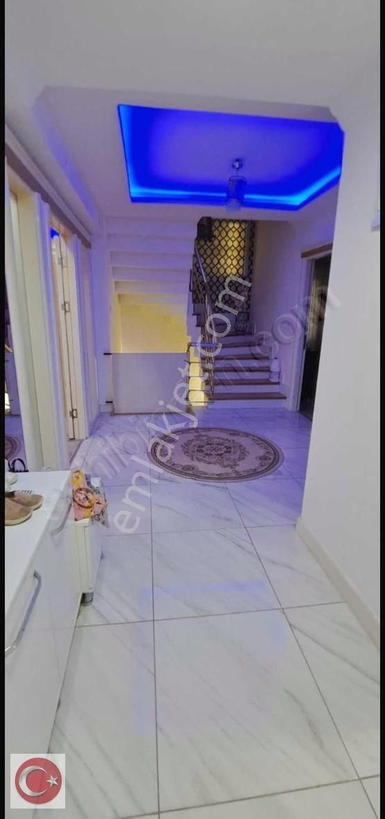 Kazımkarabekir Mahallesinde 7+3 Satılık Villa - Görsel 9