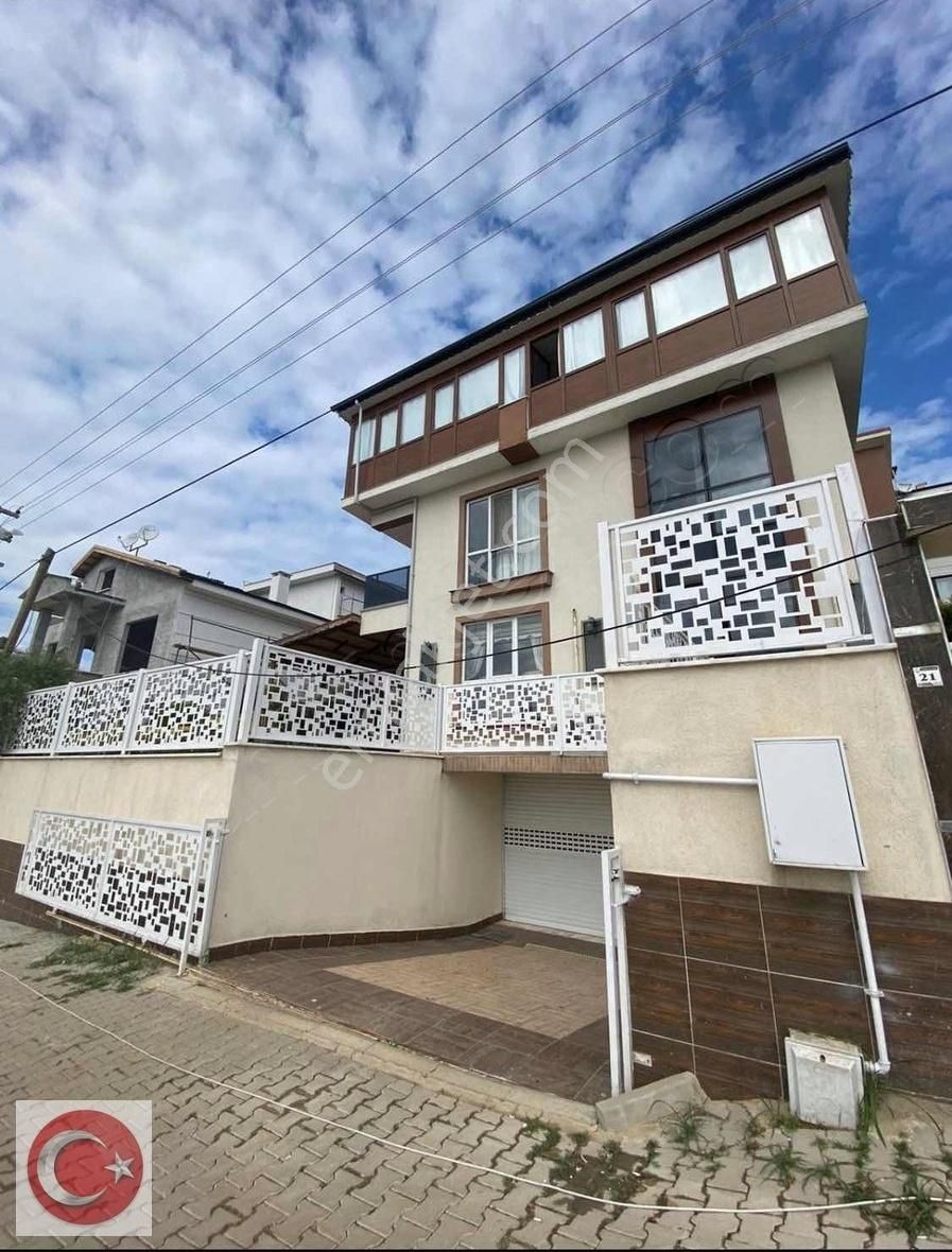 Kazımkarabekir Mahallesinde 7+3 Satılık Villa - Görsel 2