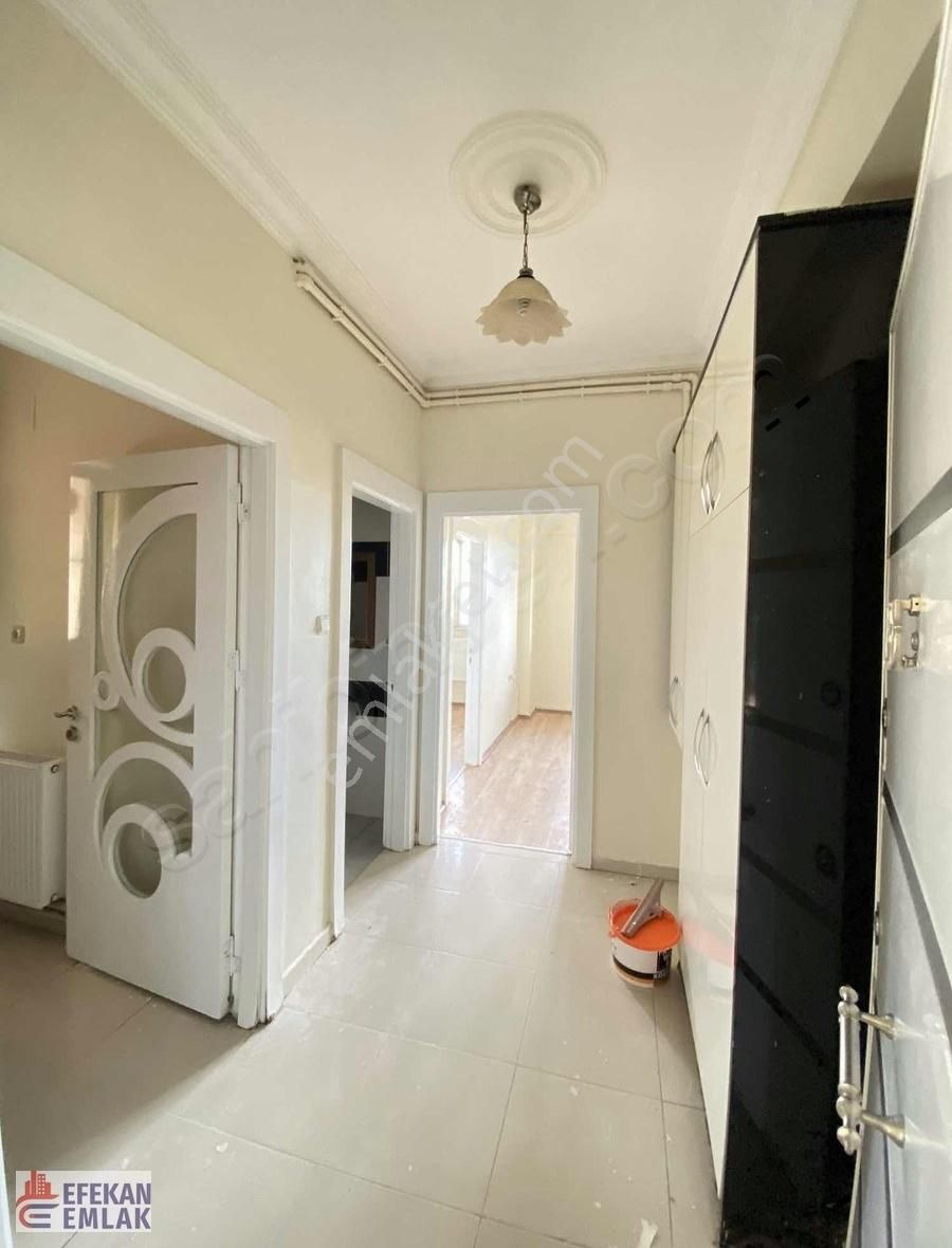 Efekan Emlak'tan Fidanlık Mah. Aile Binasında Kiralık 1+1 Daire