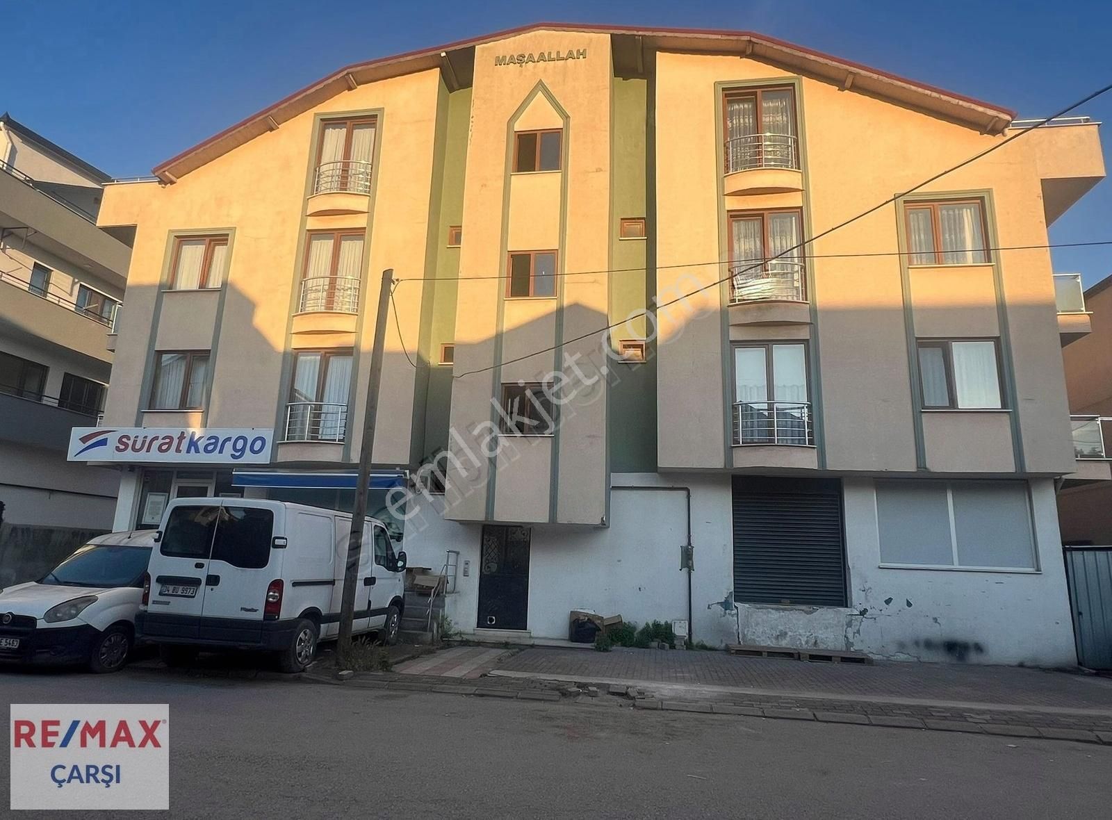 Remax Çarşı'dan Sanayi Mahallesi'nde Satılık 3+1 Dublex Daire