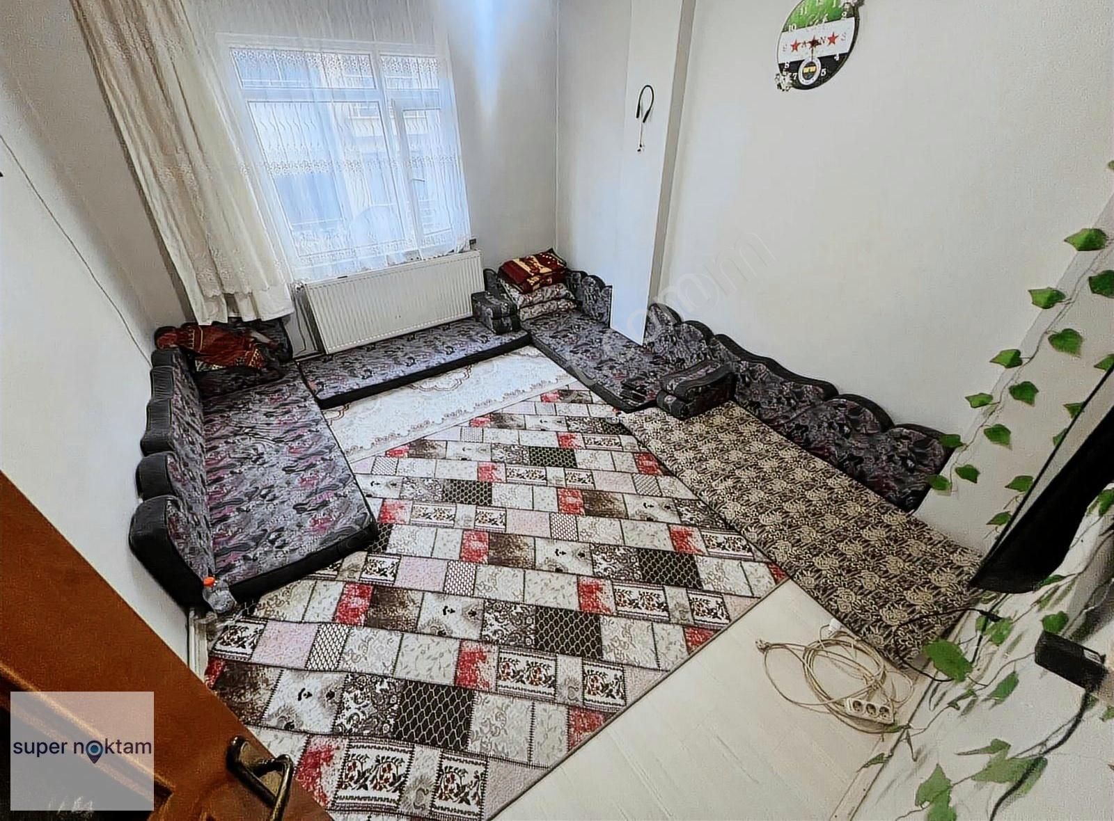 Atatürk Mahallesi'nde 85mt Satılık 12mt Hisseli 3.kat Daire