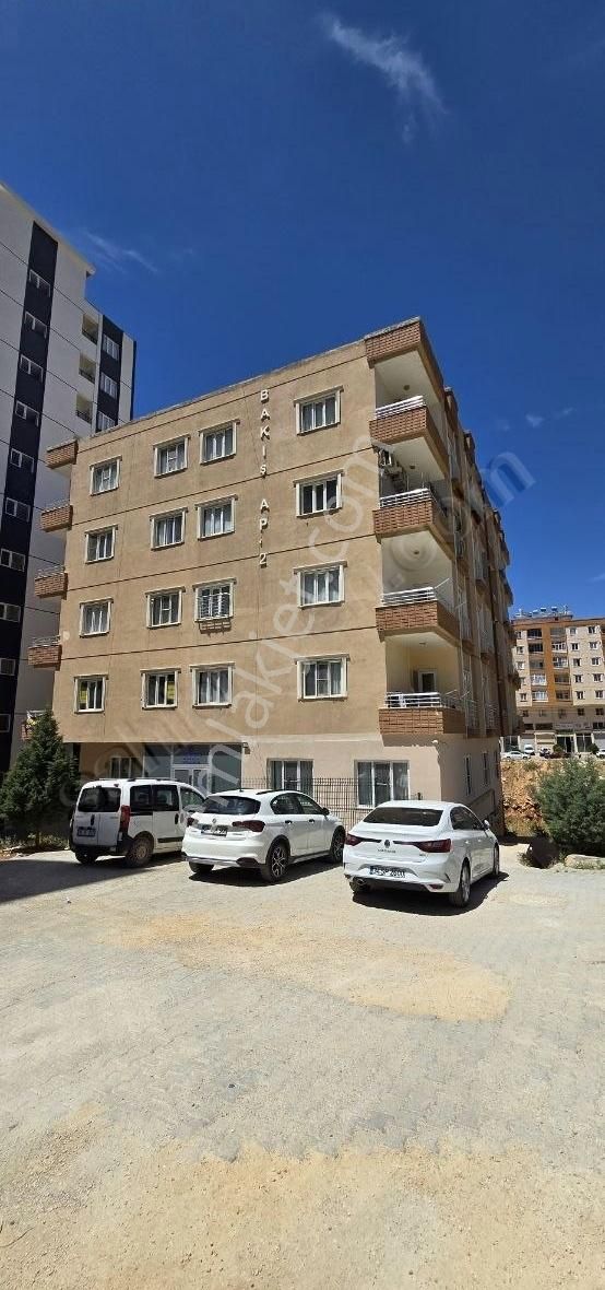Güven Eminn Emlak'tan Okullar Bölgesi'nde Satılık 3+1 Daire