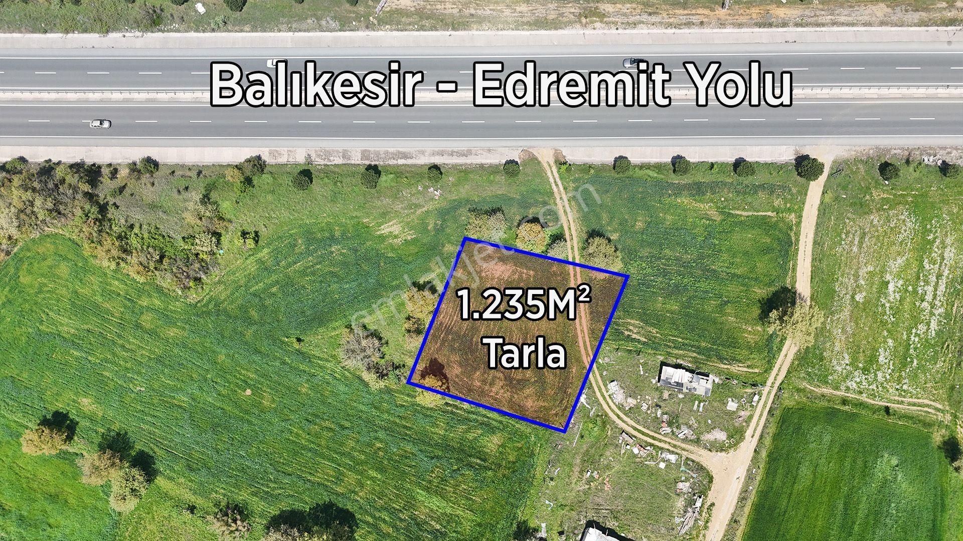 Re/max İnci'den İvrindi Soğanbükü'nde 1235 M2 Satılık Tarla