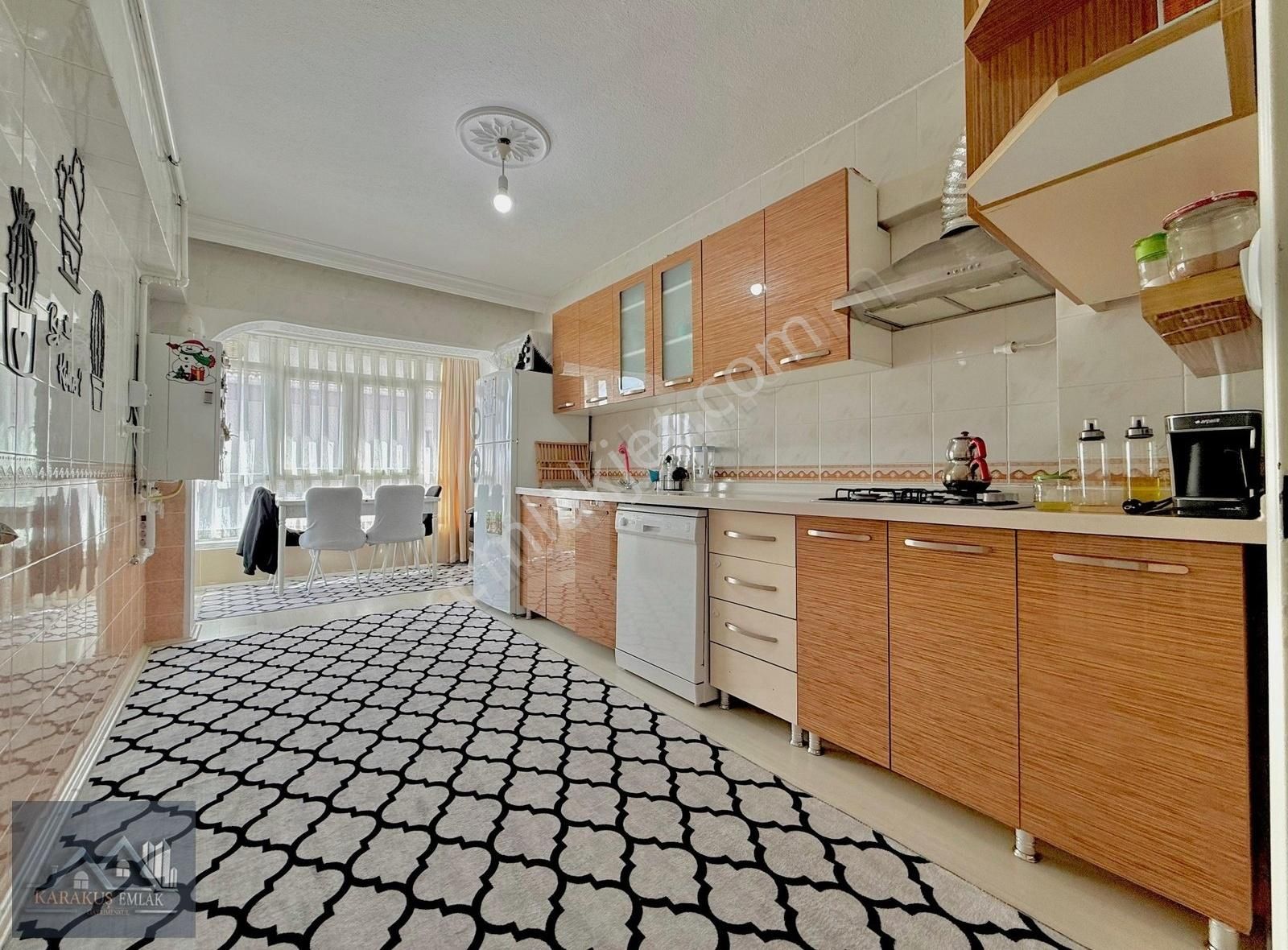 Karakuş'tan █ Merkez Mah. 130m² Güney C. Kilerli, Manzaralı 3+1