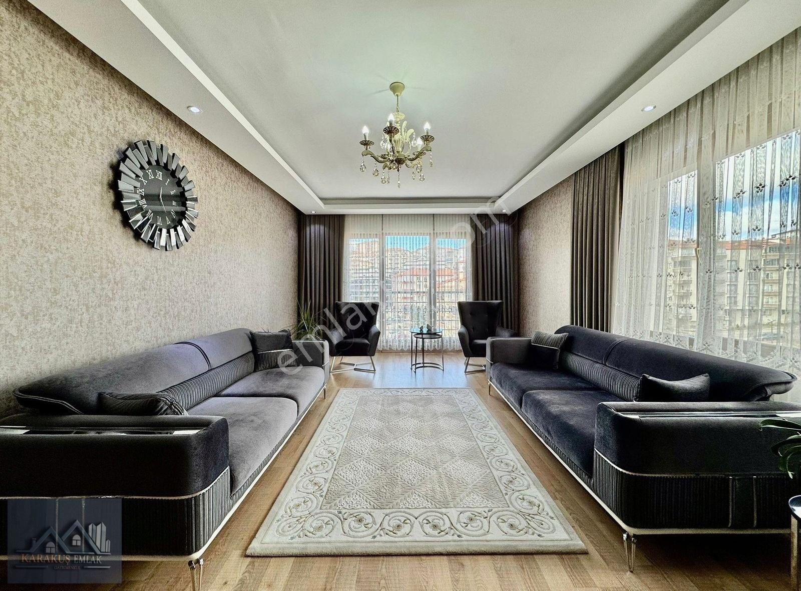 Karakuş'tan █ Cadde Üstü Lüx Site'de, Kilerli, G.odalı 8.kat 4+1