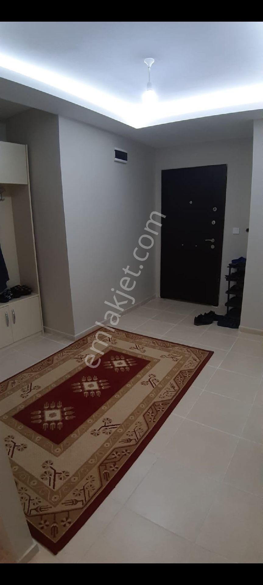 Avantaj Gayrimenkulden Havuzlu Site İçinde Eşyalı Kiralık 3+1 Daire